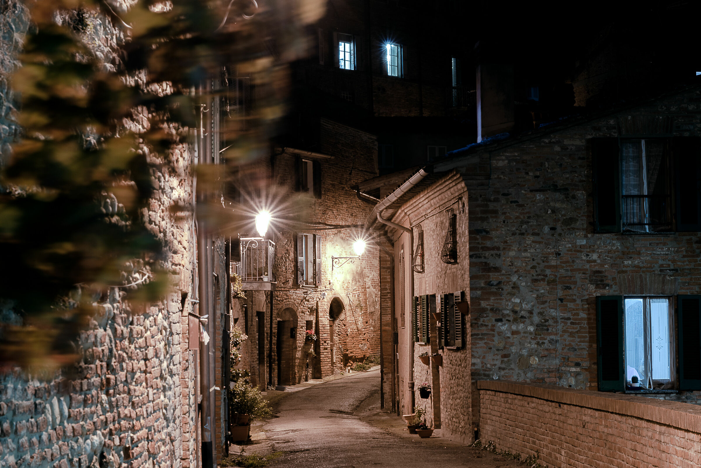a street of city of the parish church(pg)
