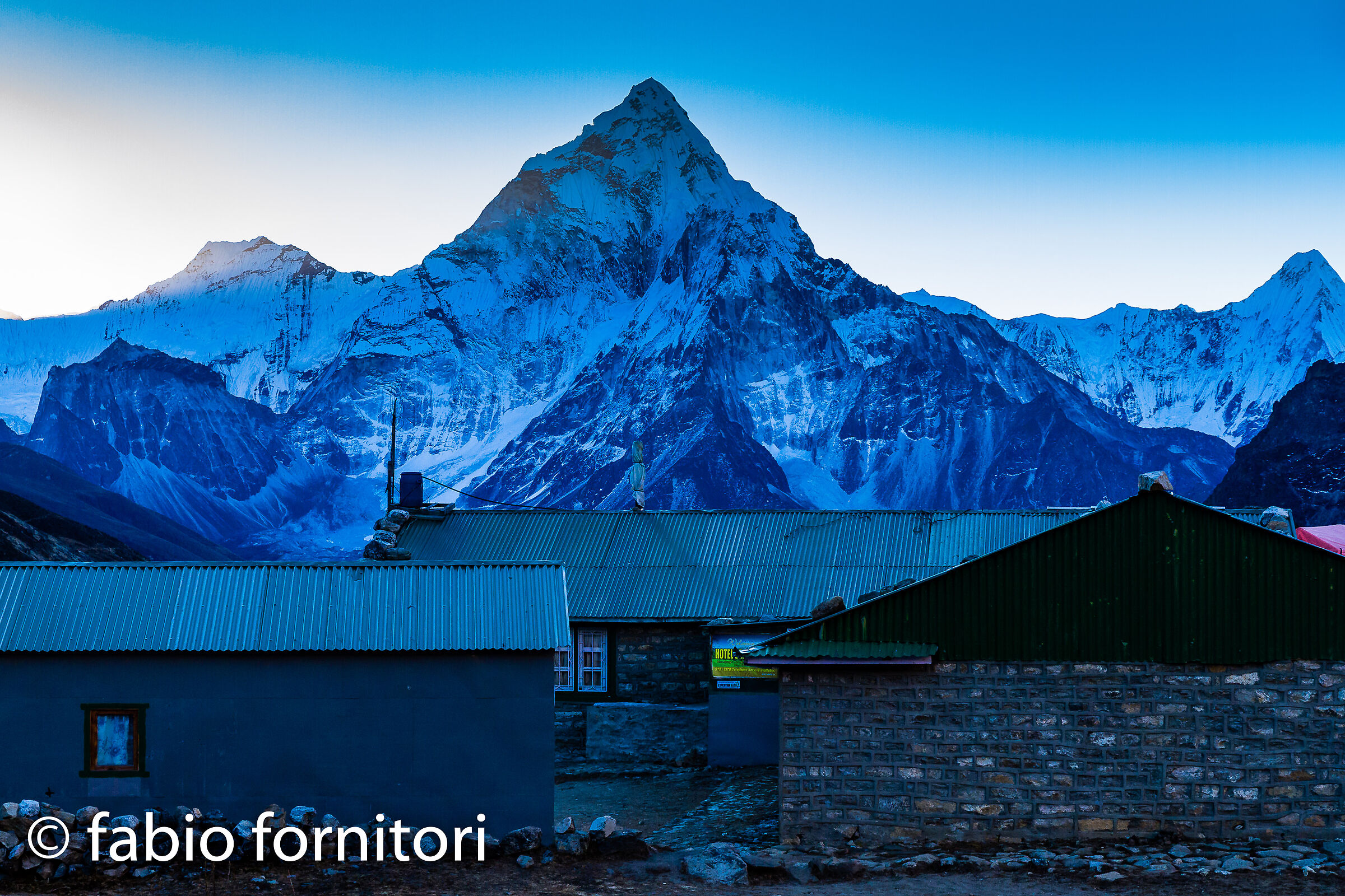 Dzongla refuge in the valley , Nepal 2017