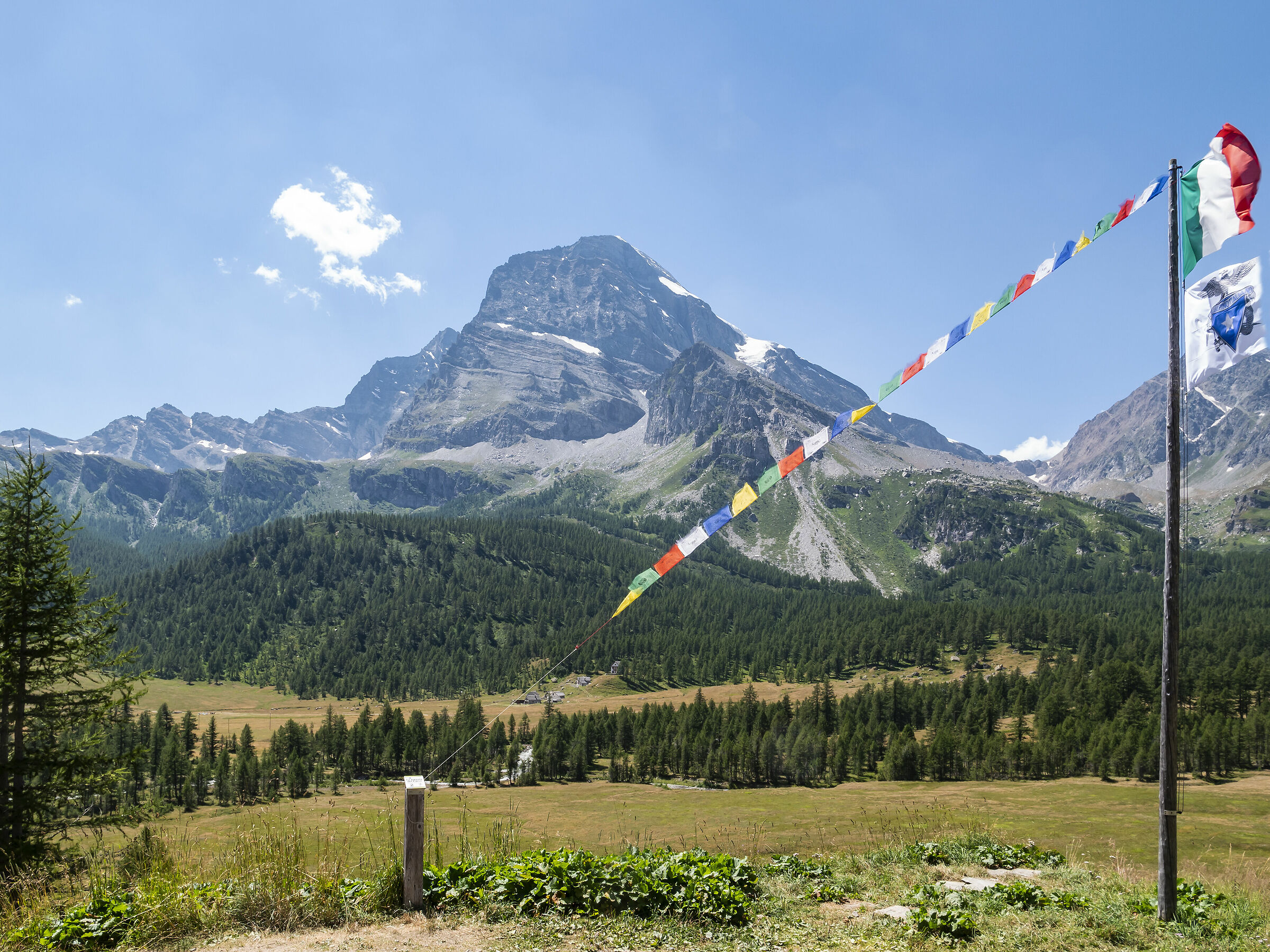 Il Monte Leone dall'Alpe Veglia.
