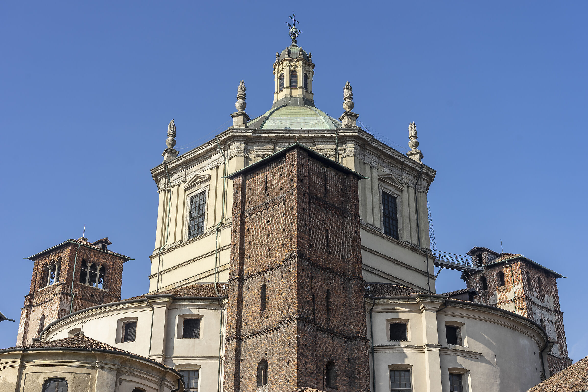 Basilica of San Lorenzo Maggiore - 10 - Apse