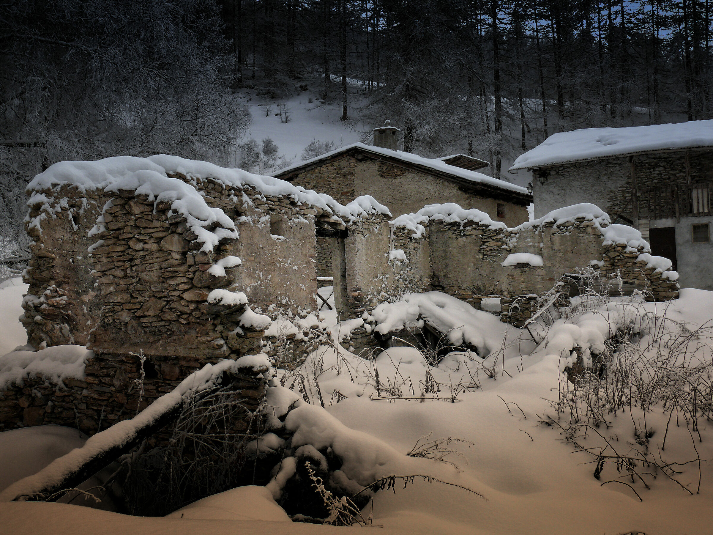 Il villaggio abbandonato