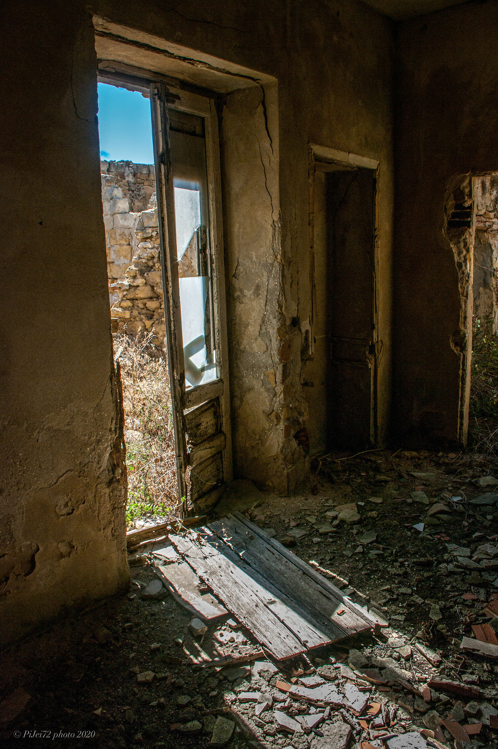 Santa Margherita in Belice - Ruins 13