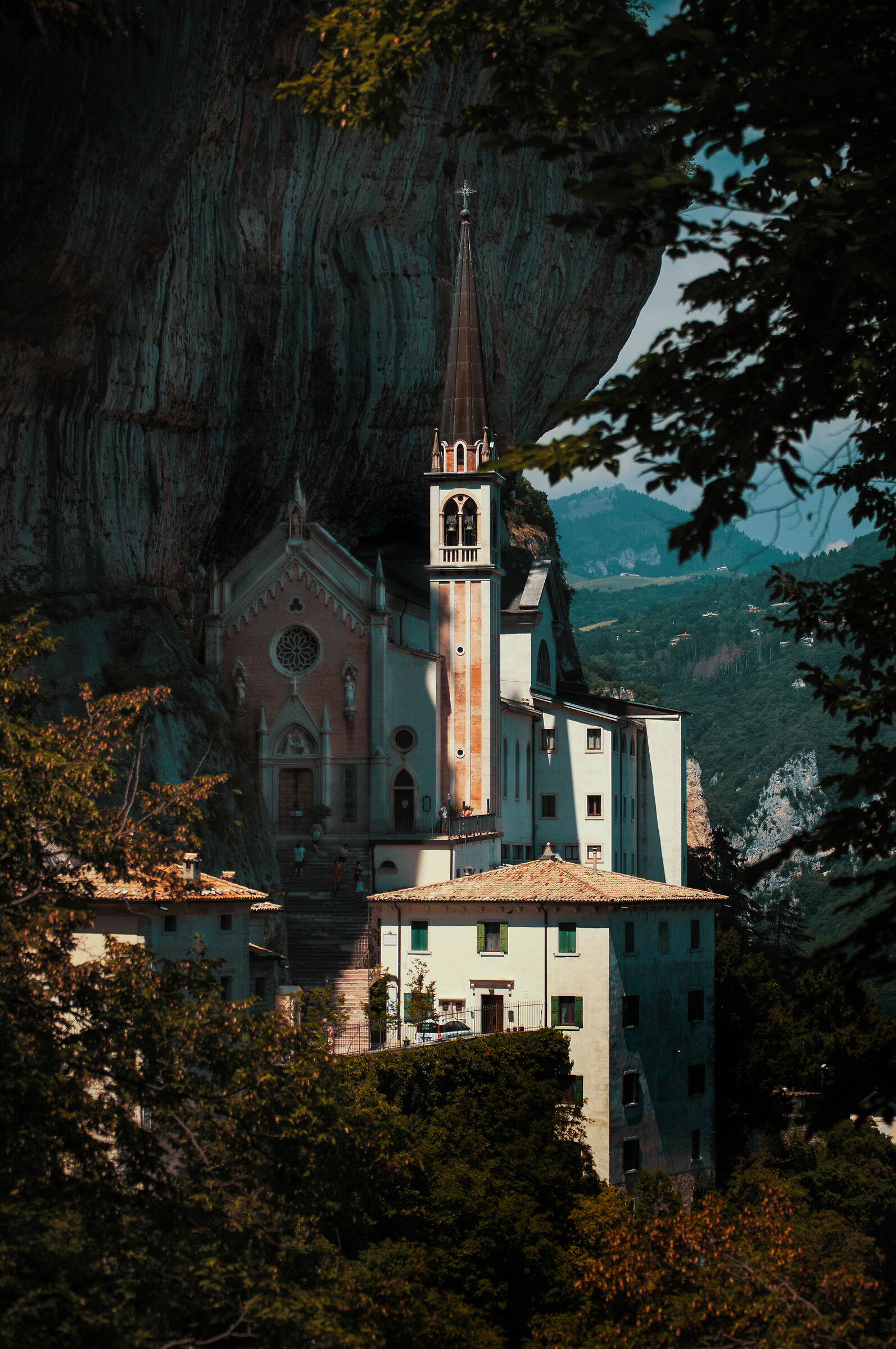 Santuario Madonna della Corona