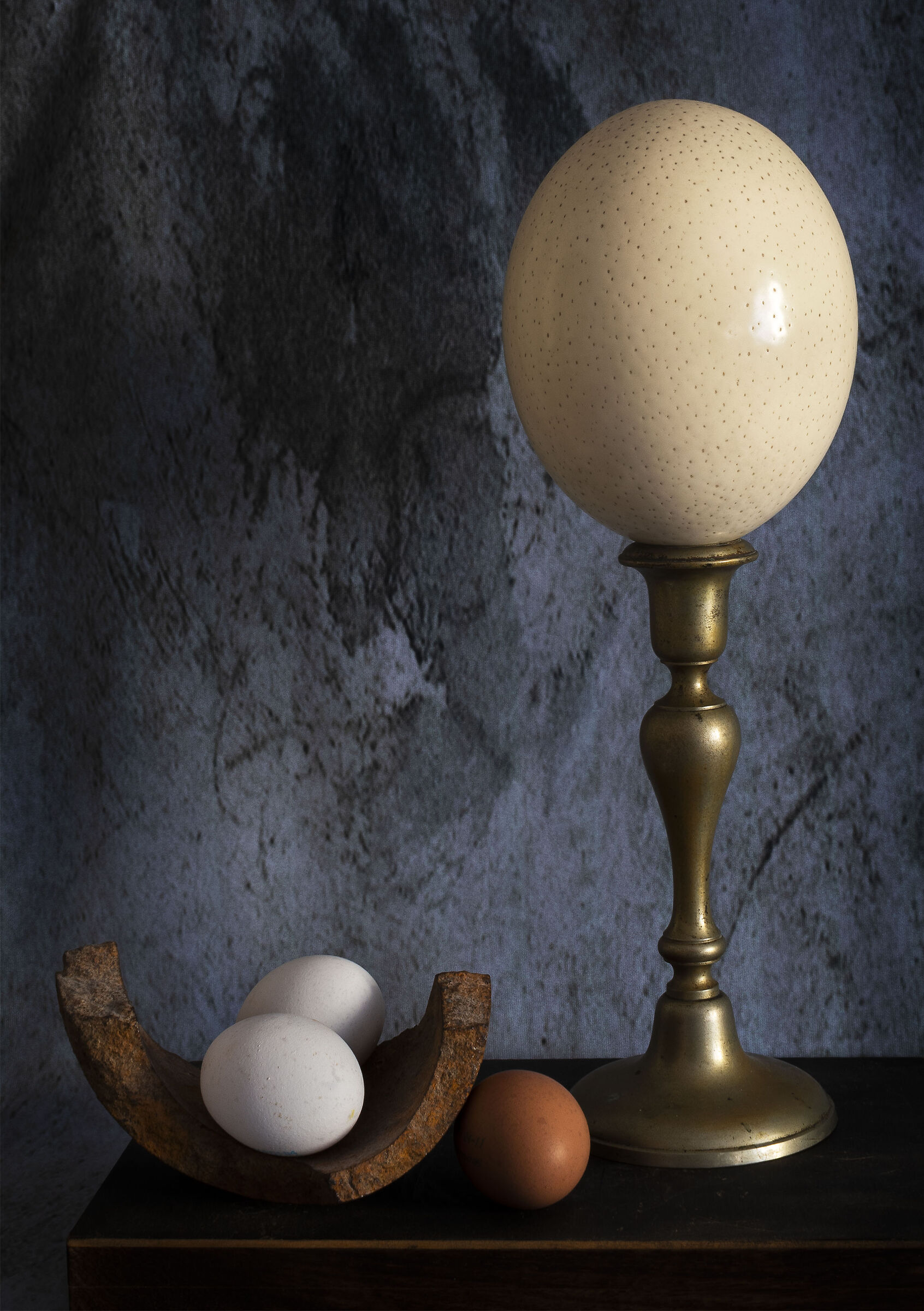 Different colors and sizes but same content