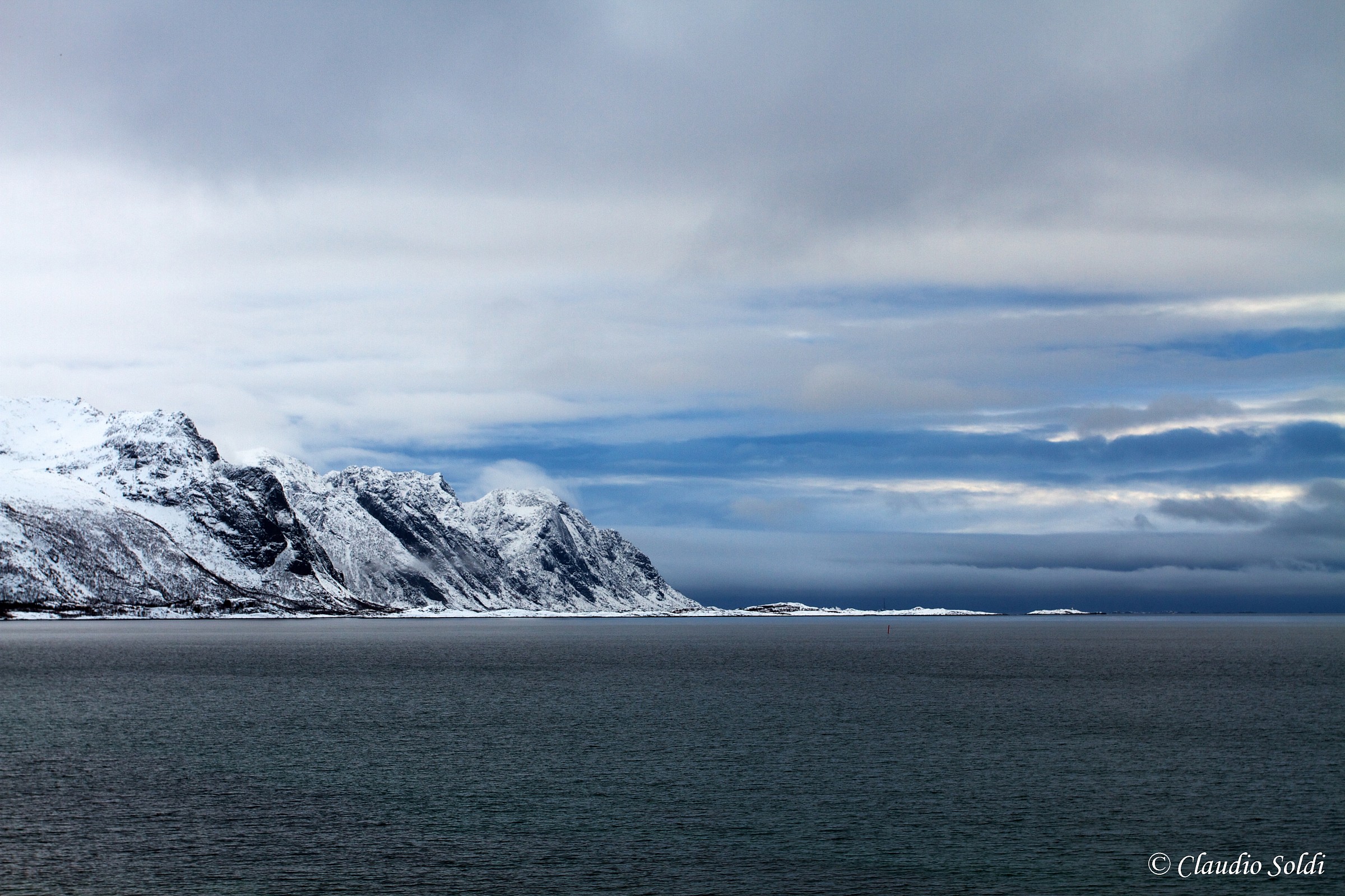 Glimmer of blue - Lofoten