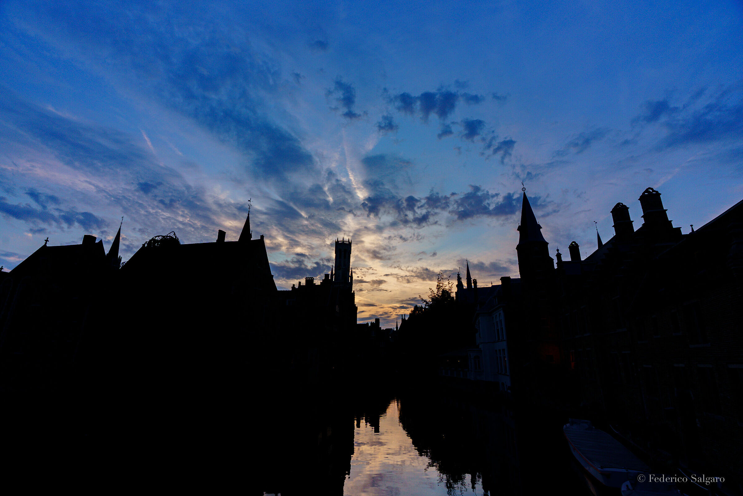 Bruges and the effort to take an original photo