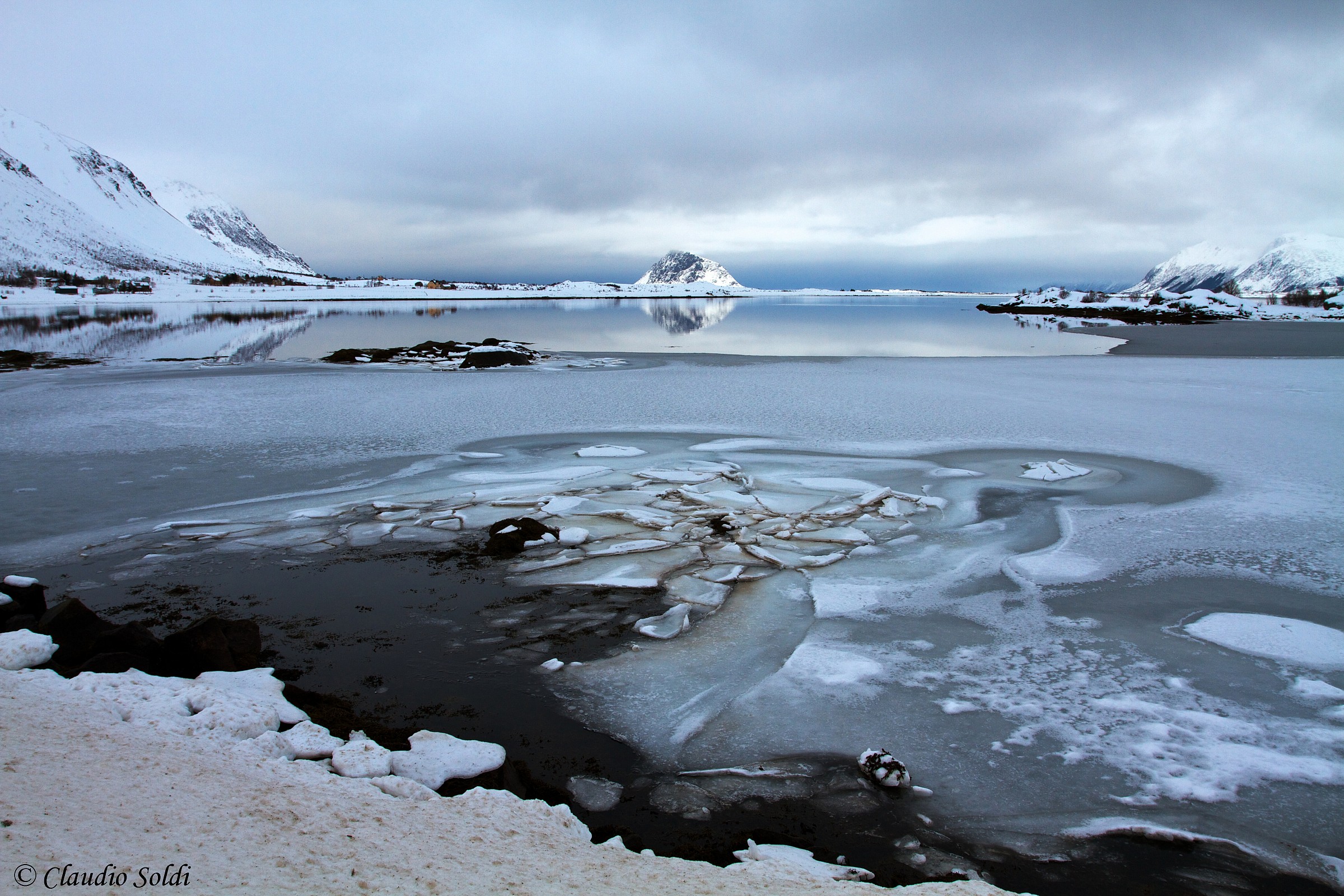 Frozen lake - Lofoten