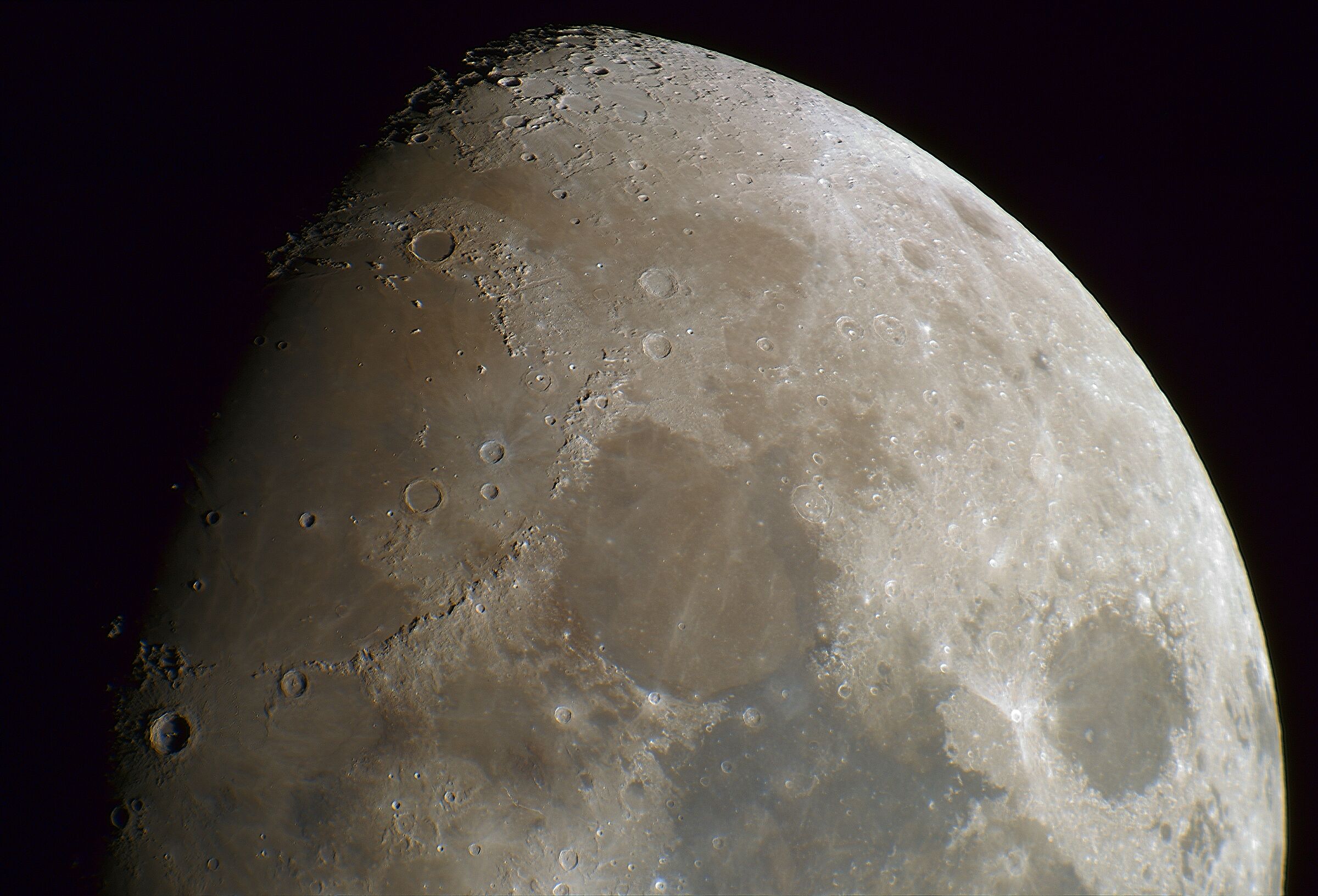 Moon at 4500 mm equivalent (color version)