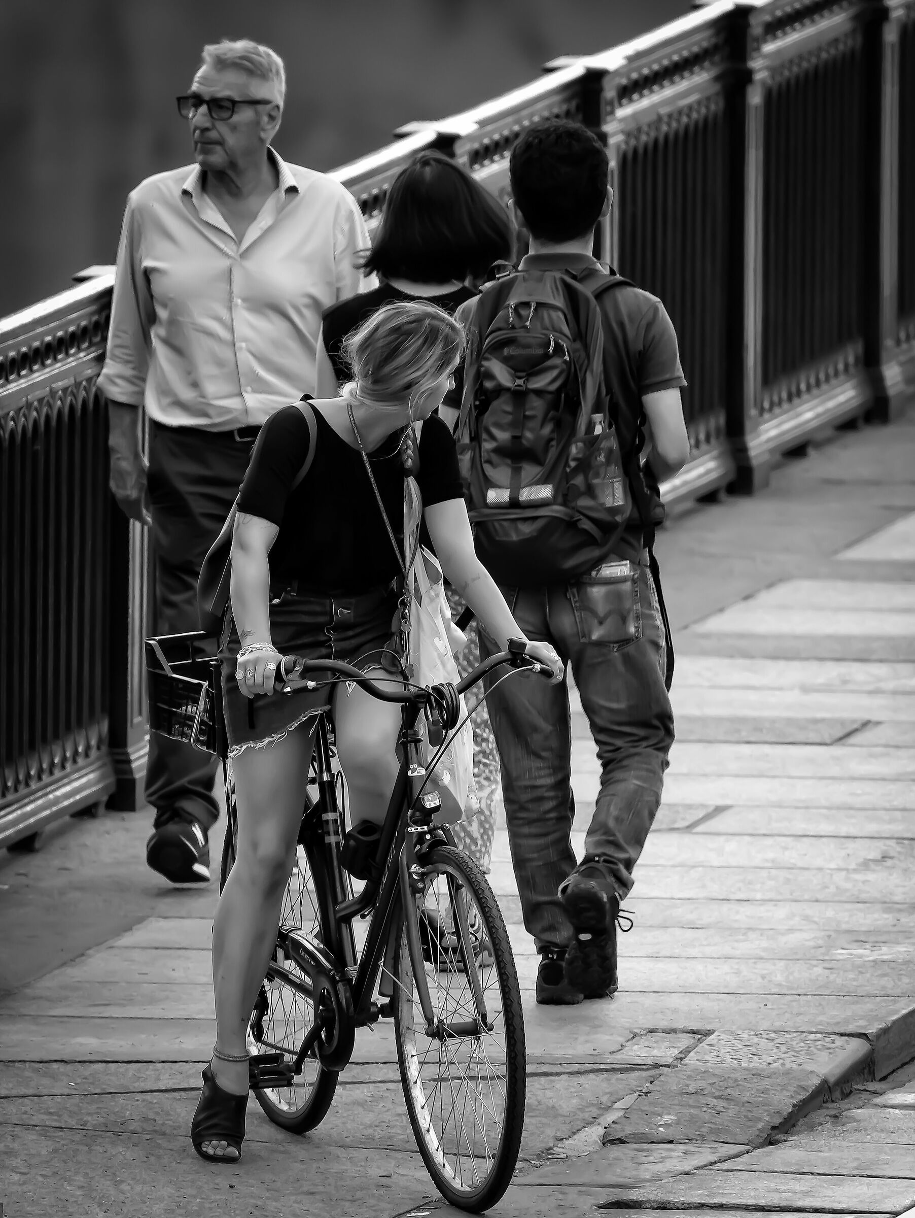 Attenzione da attraversamento