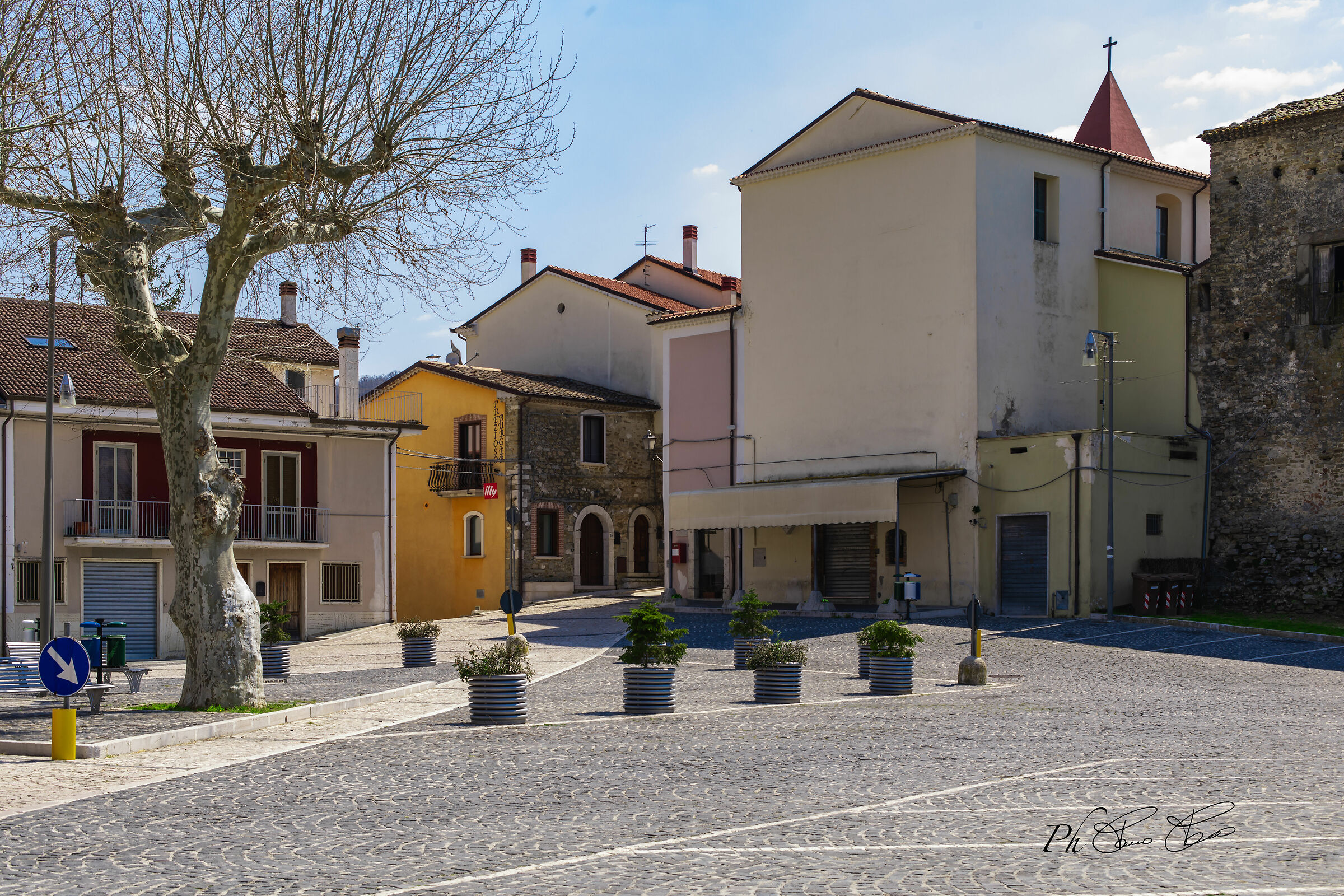 Spinete (cb) Largo Fontana