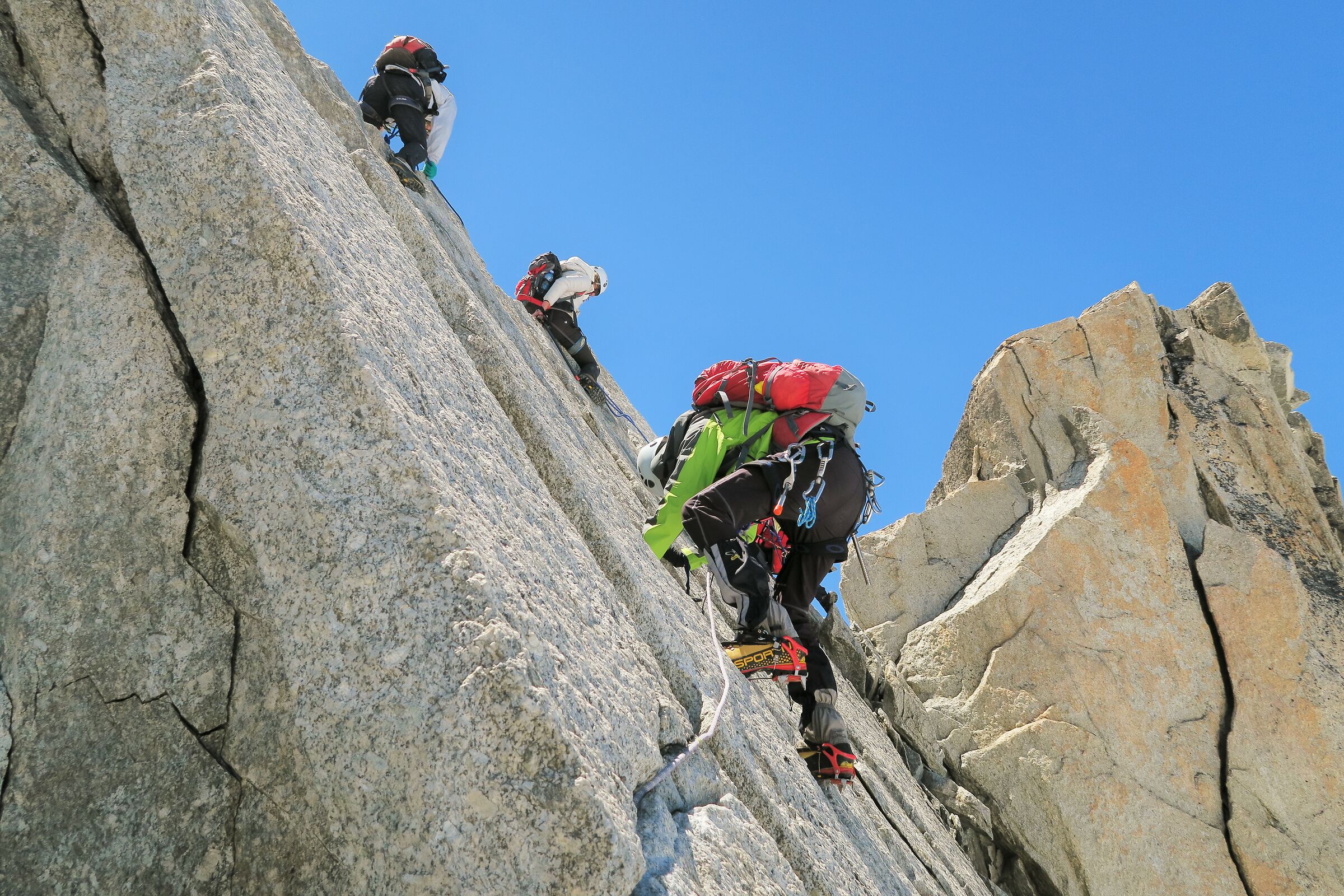 Tour Ronde -m. White 2