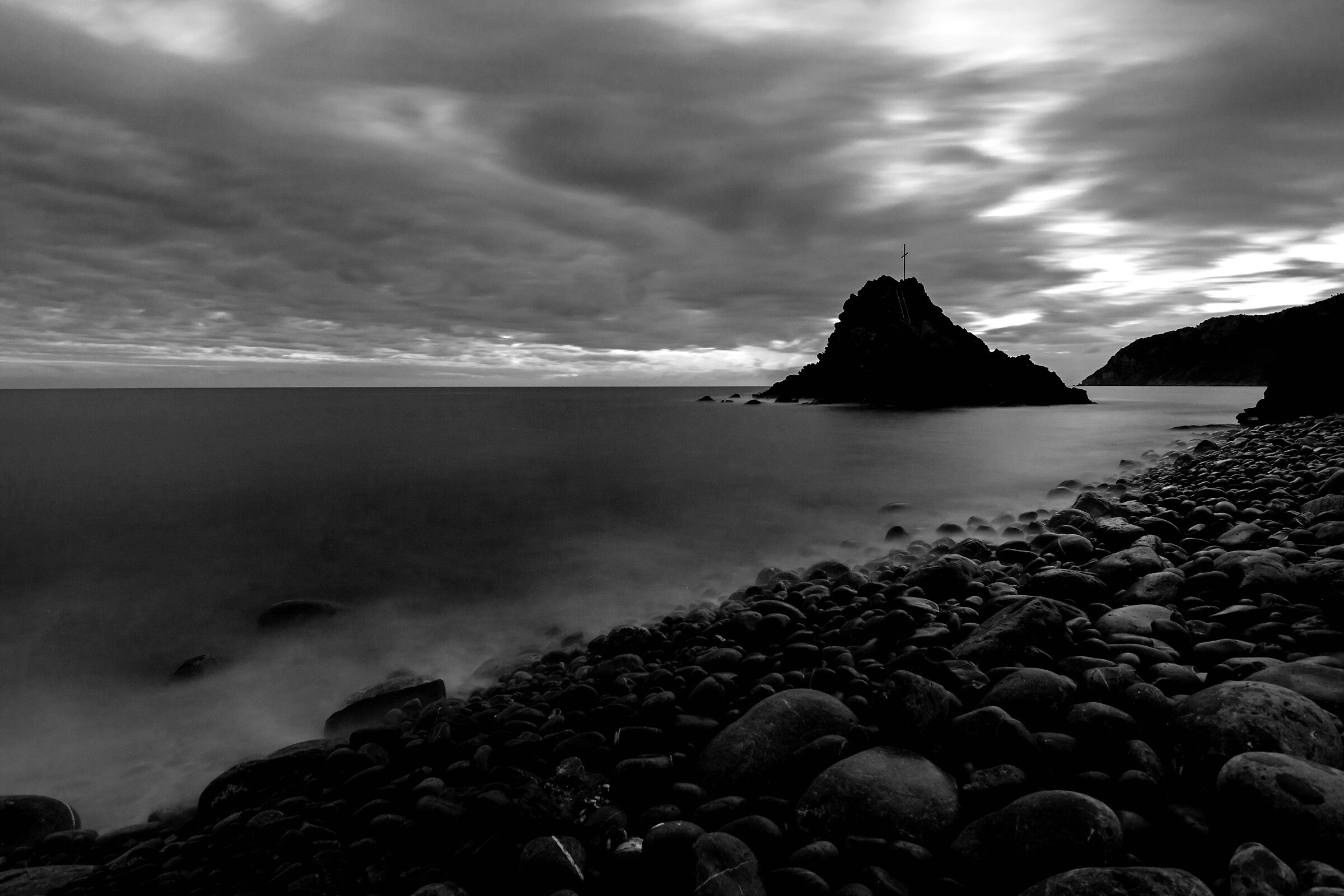 Renà in black and white