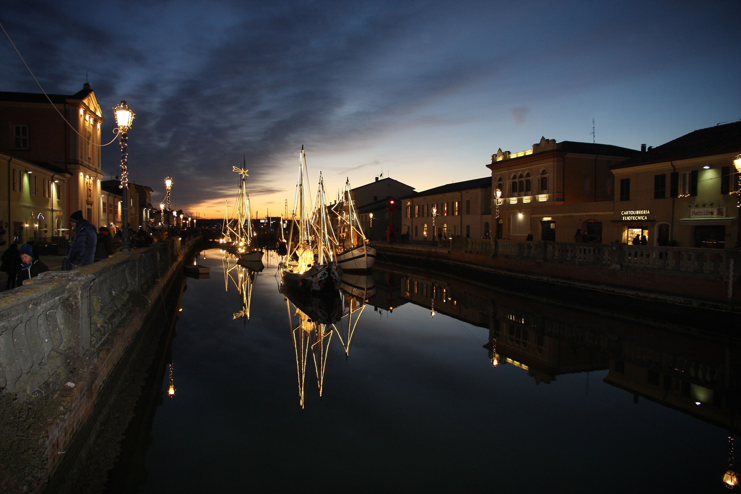 Leonardesco Canal Port