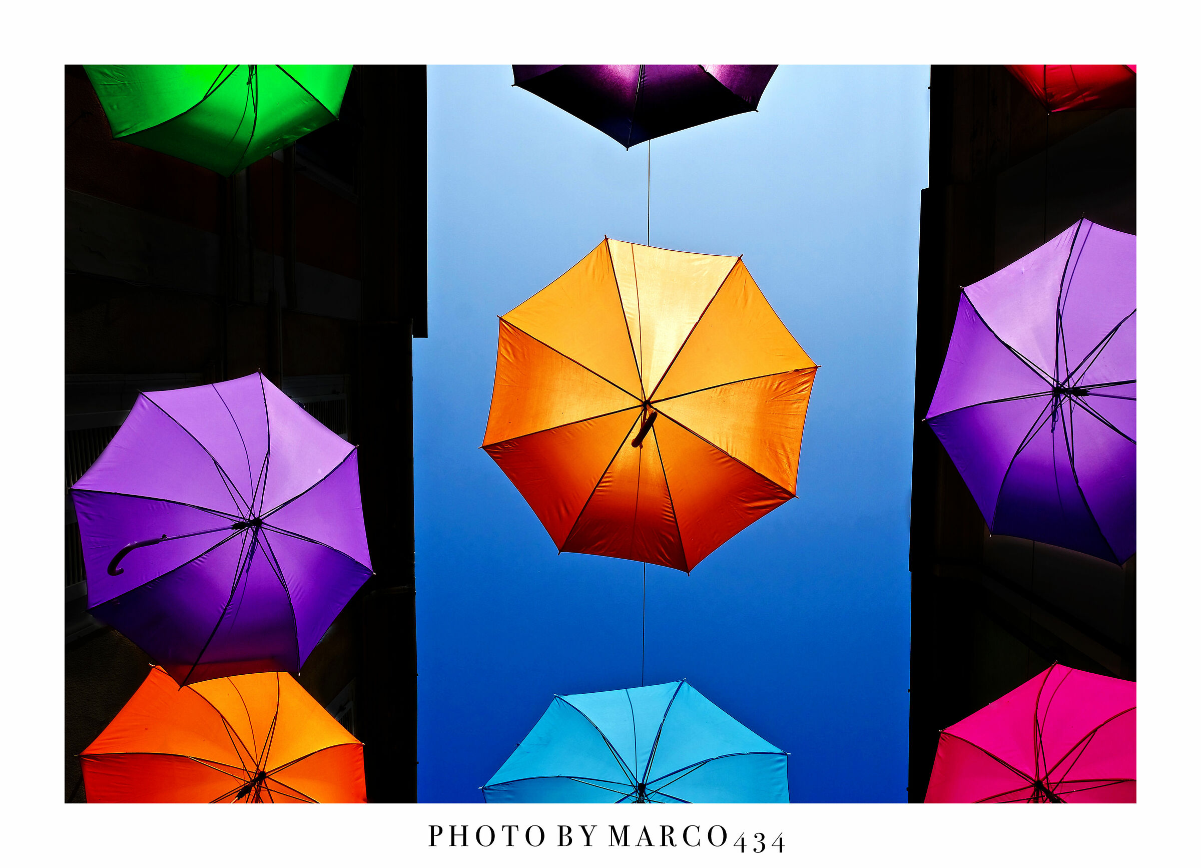 Meglio pensare a colori....