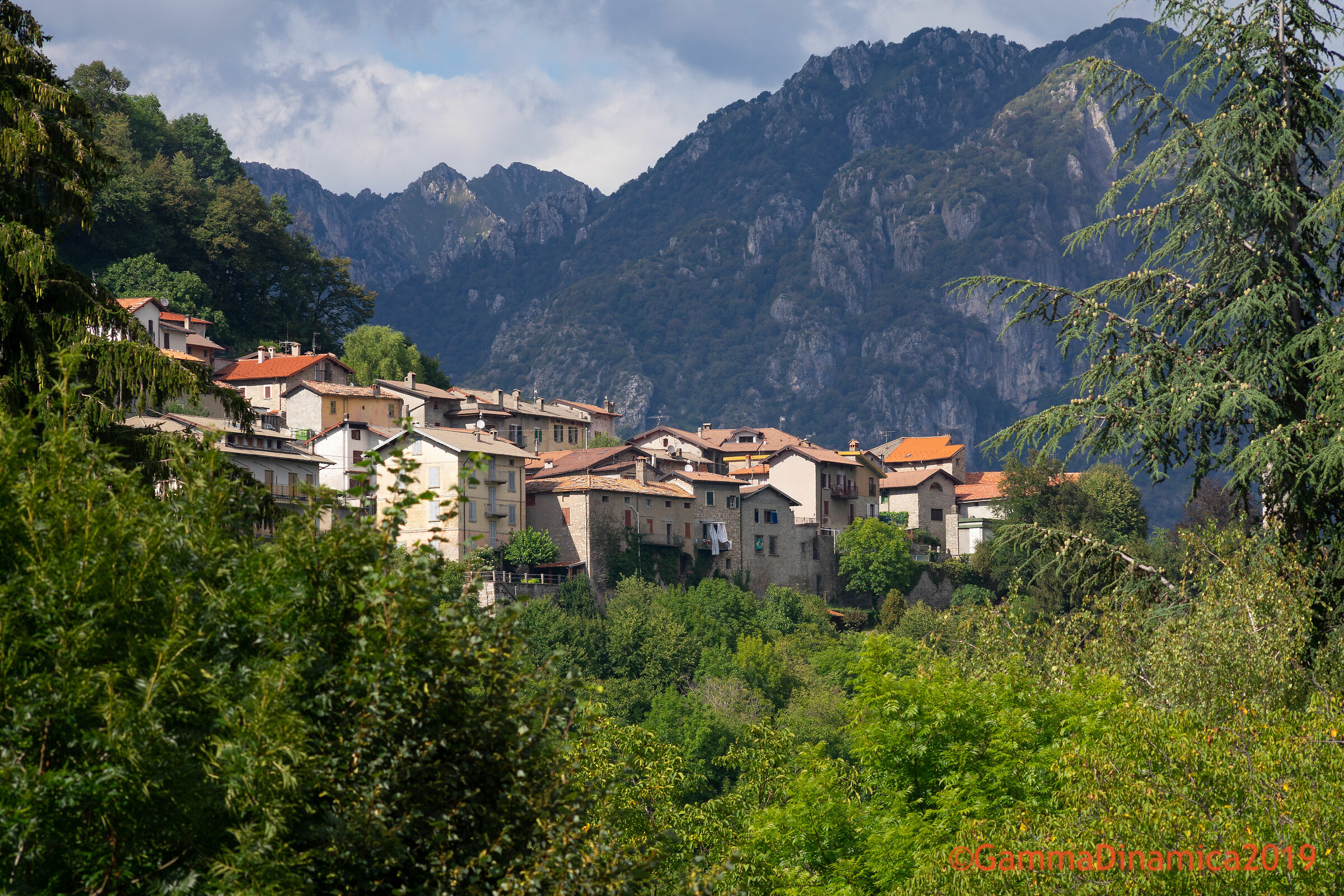 Borgo della Val d'Intelvi