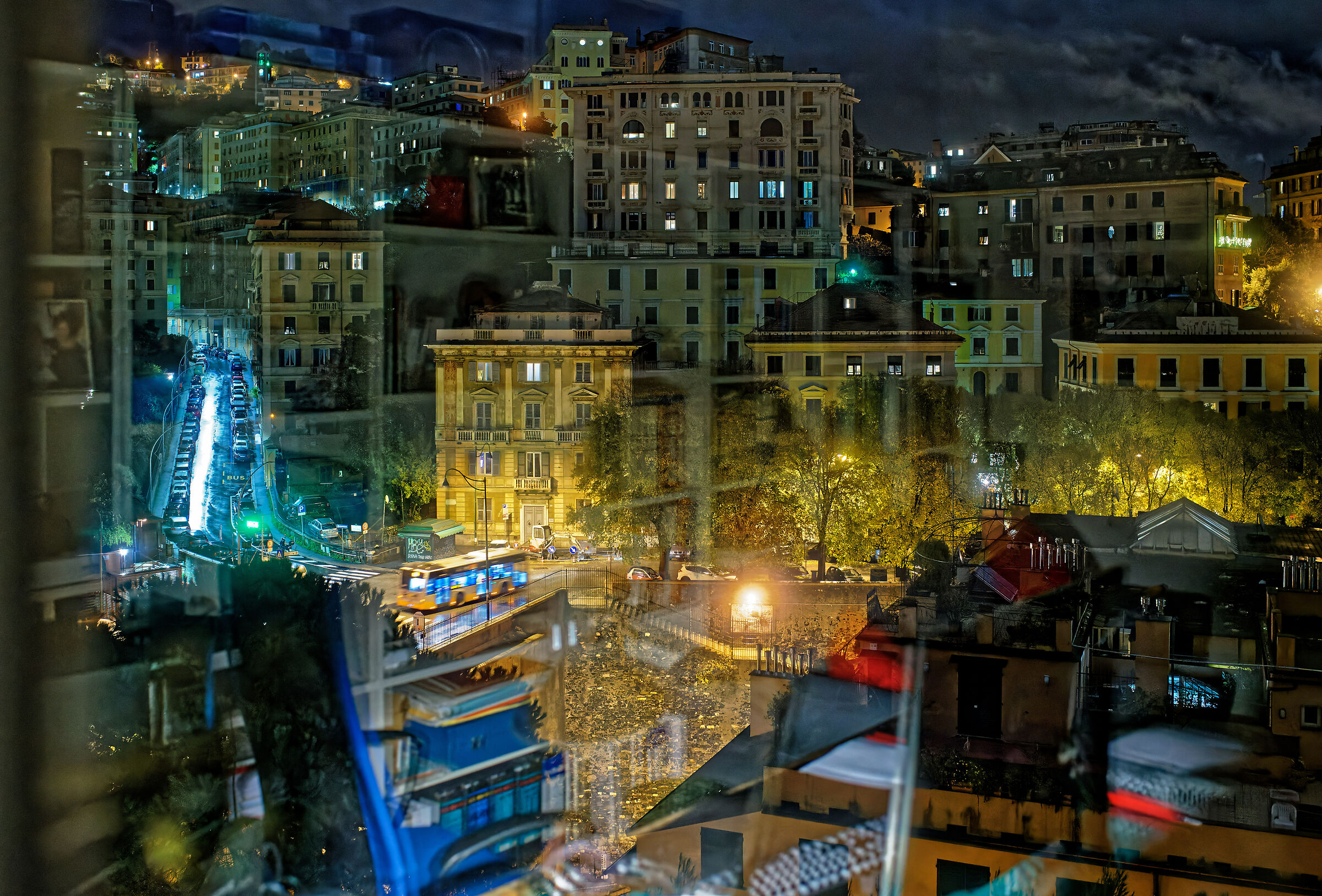 Alla finestra, pensando al lockdown