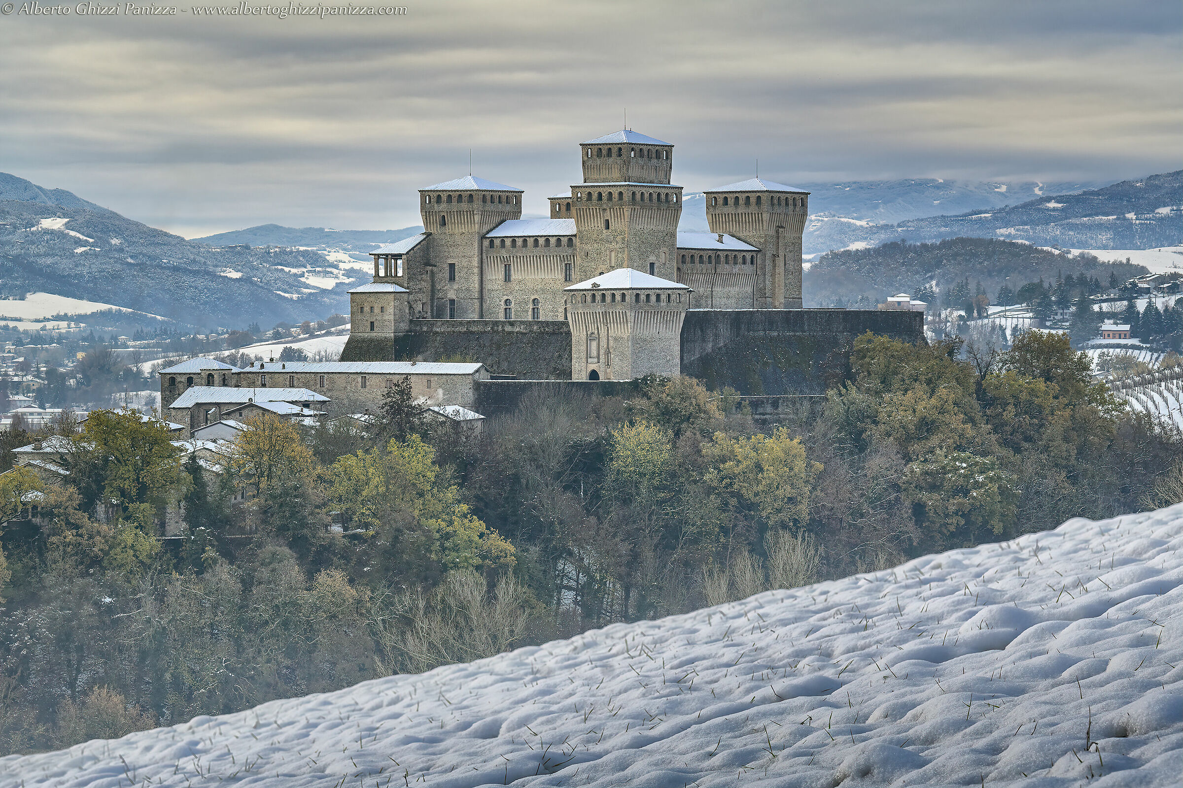 Snowfall at Torrechiara Castle