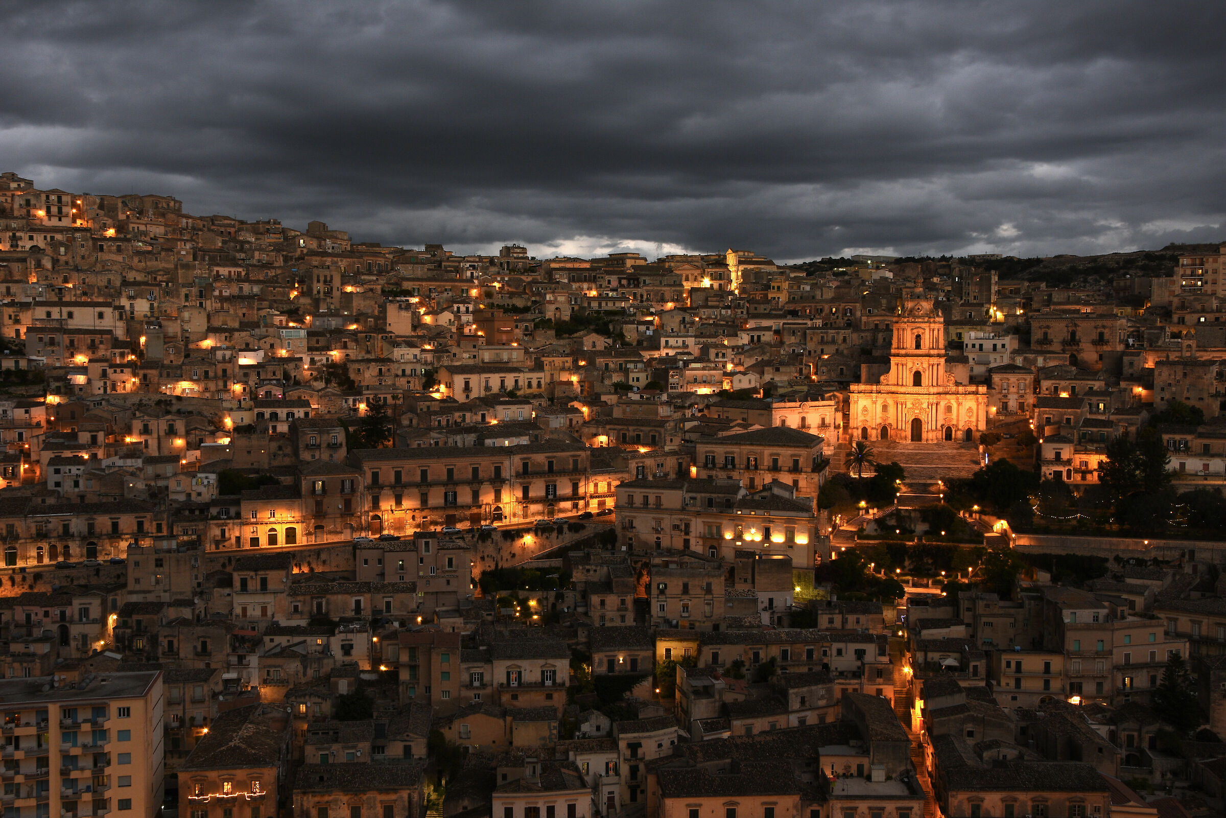 Modica at night