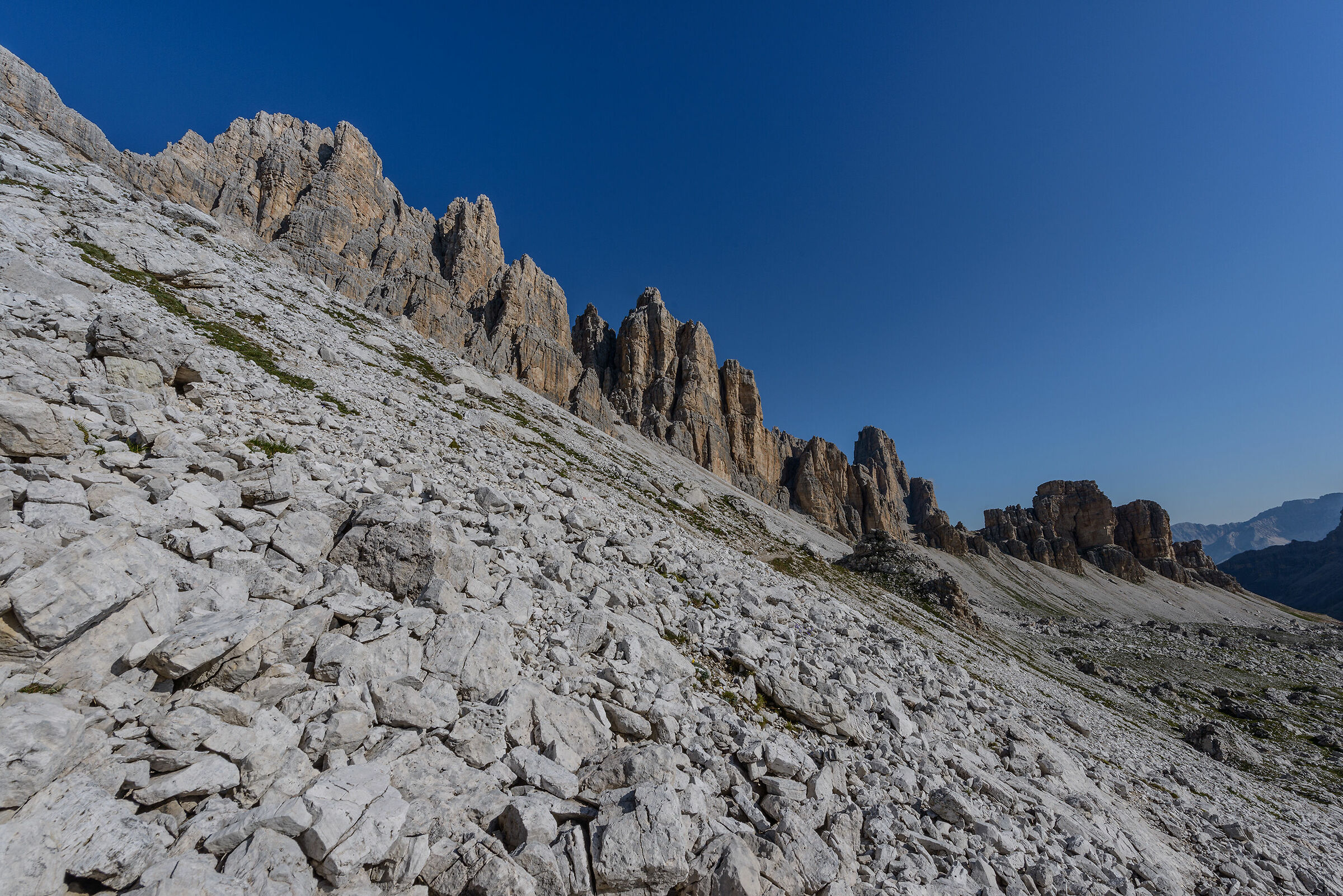 Dolomite slopes