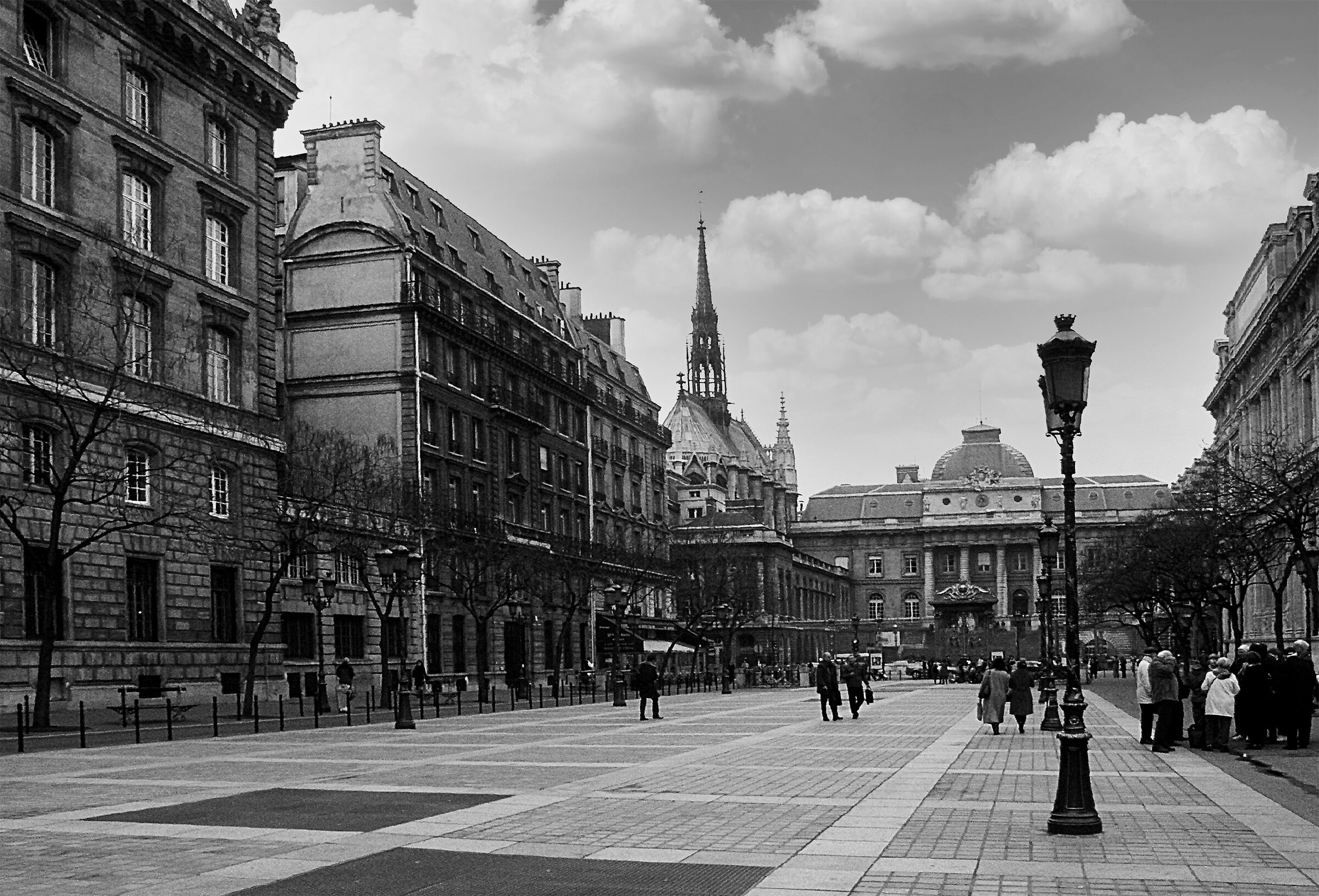 Parigi - Place Louis Lepine