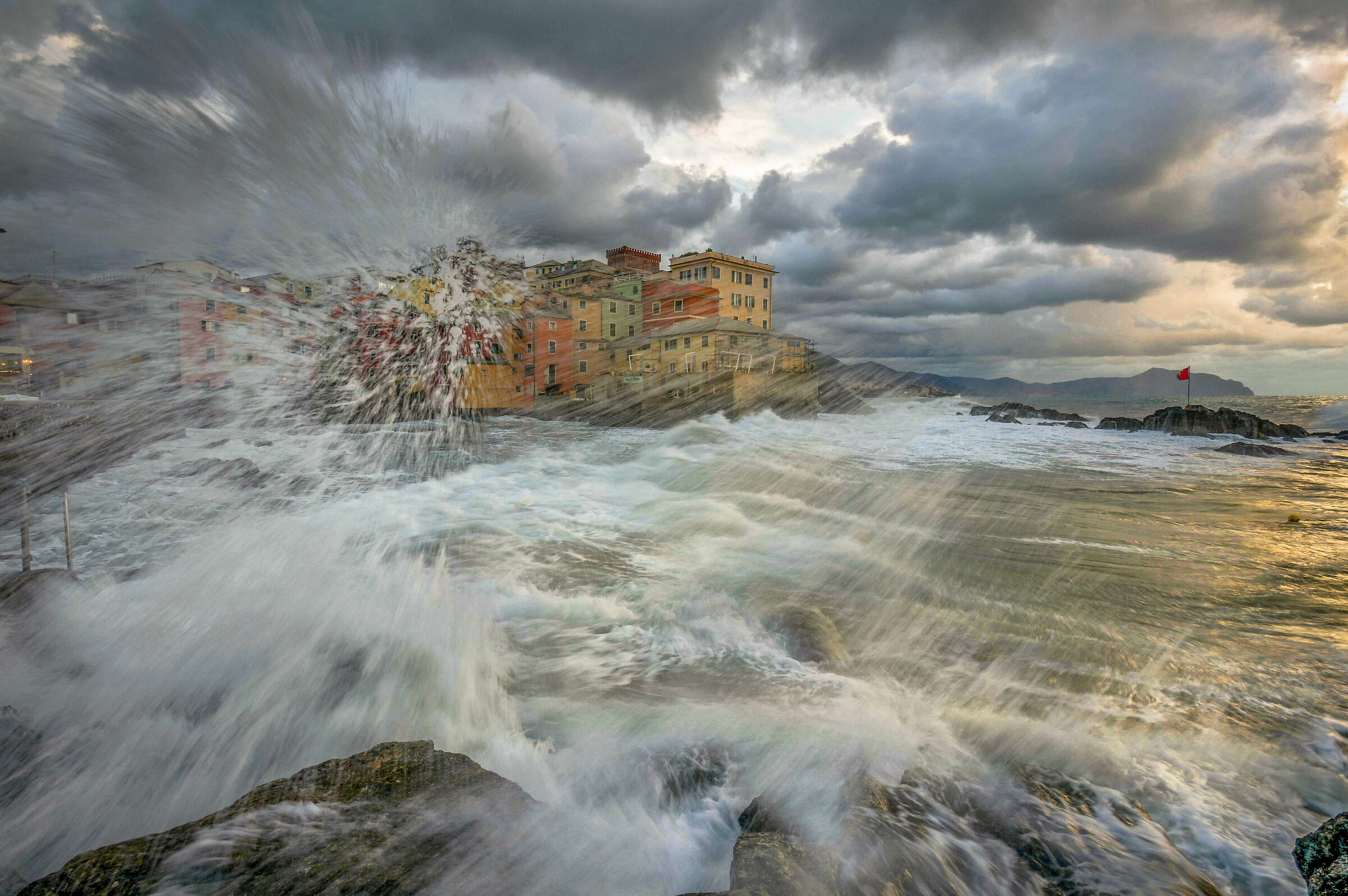 Boccadasse fra cielo e mare