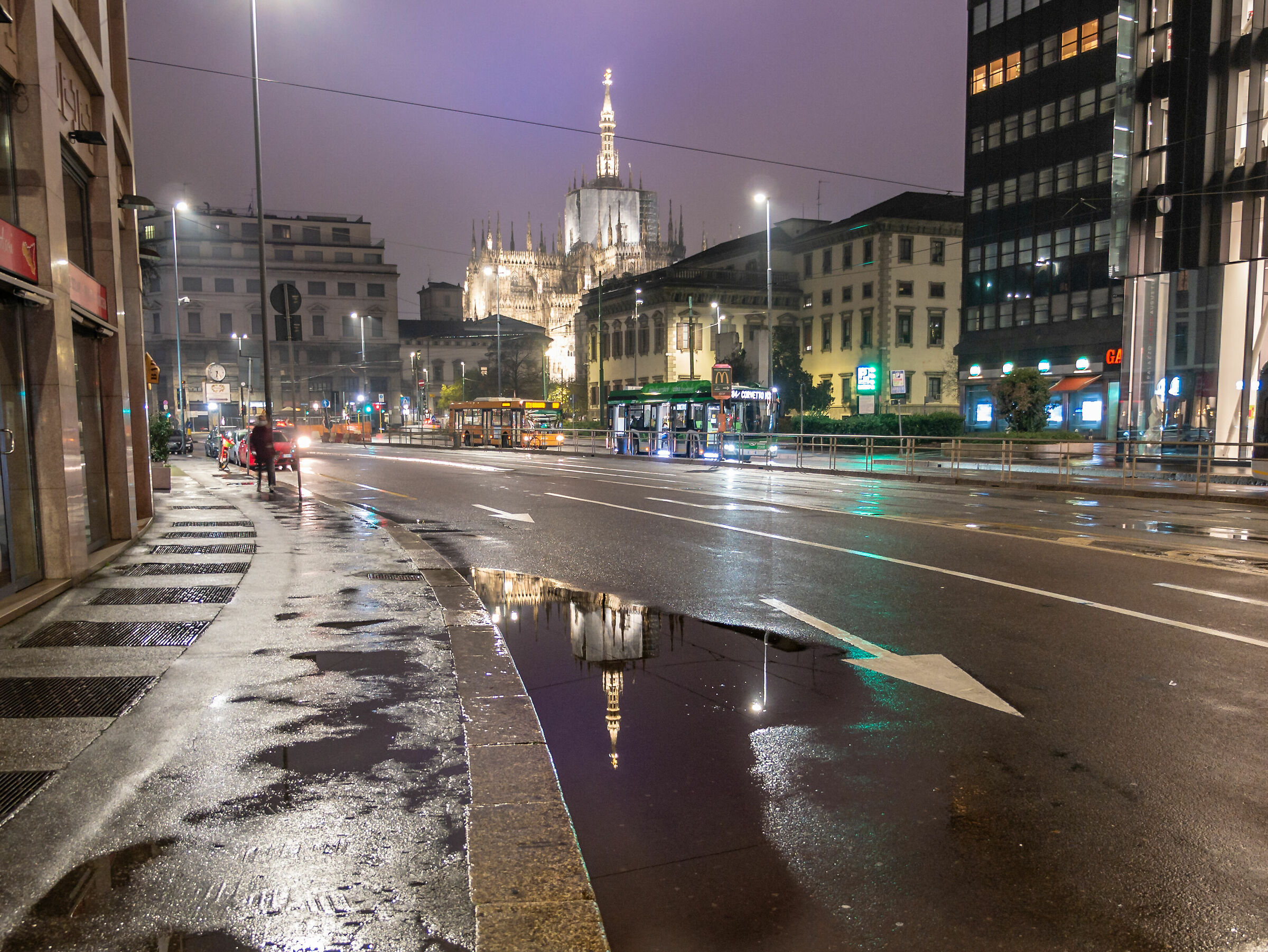 reflections - Duomo Milano