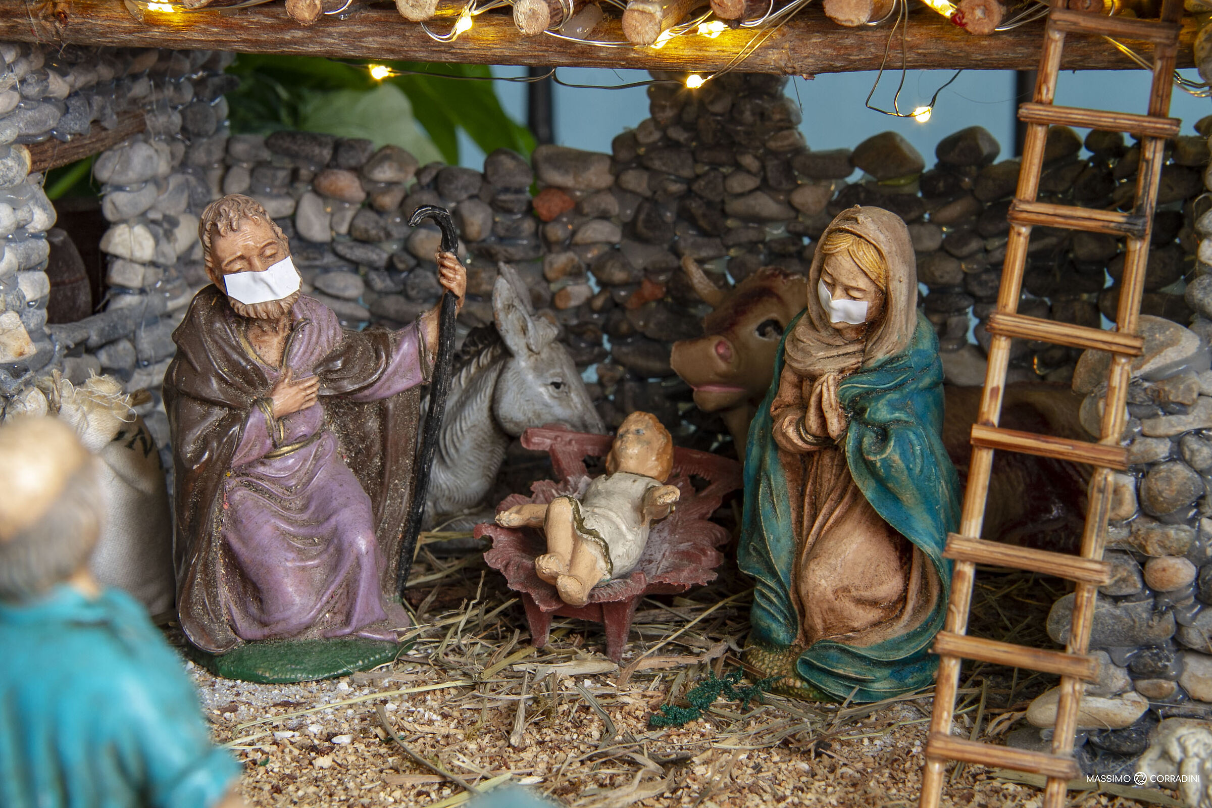 IL mio presepe....purtroppo tocca anche a loro