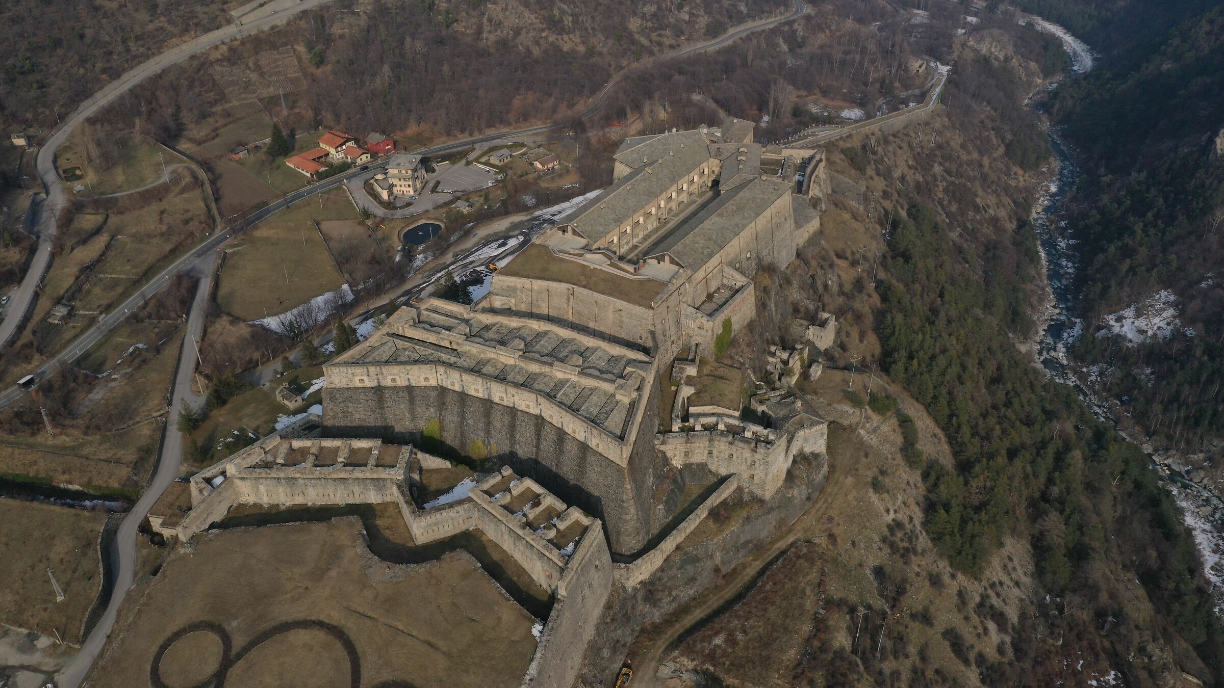 Fortress, 19