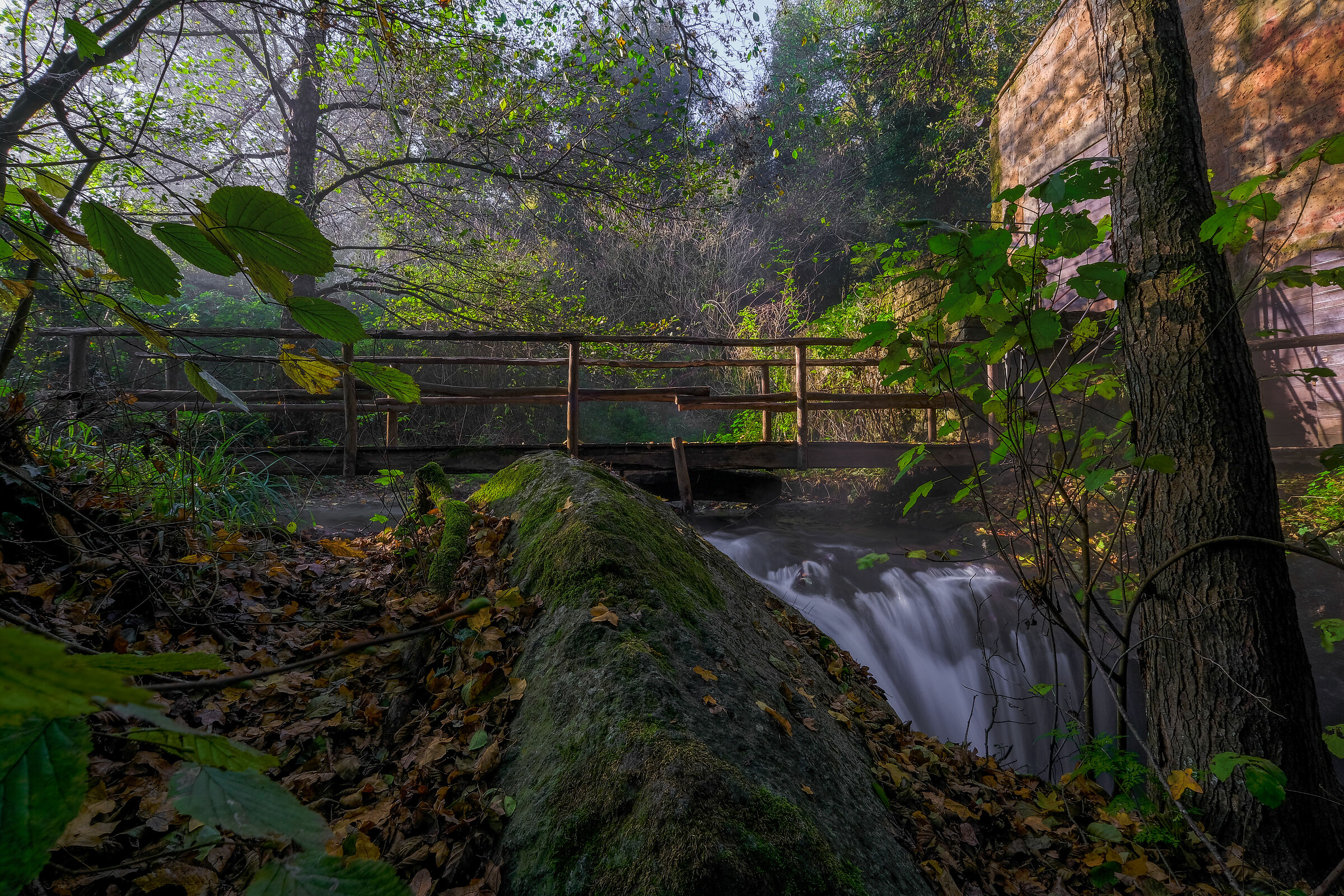 Monte Gelato-Ponte del Mulino Waterfalls