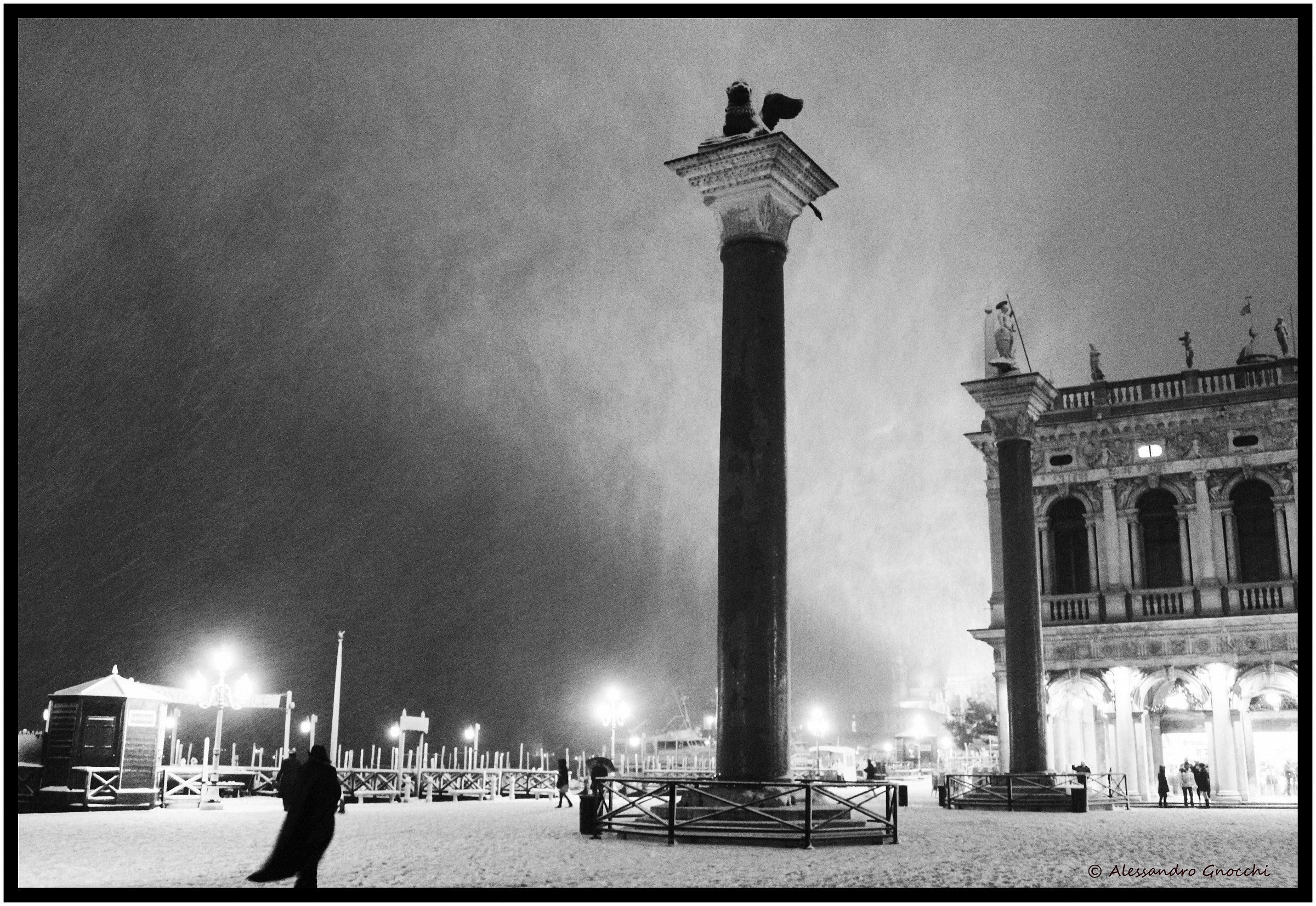 Vento e neve in bianco e nero