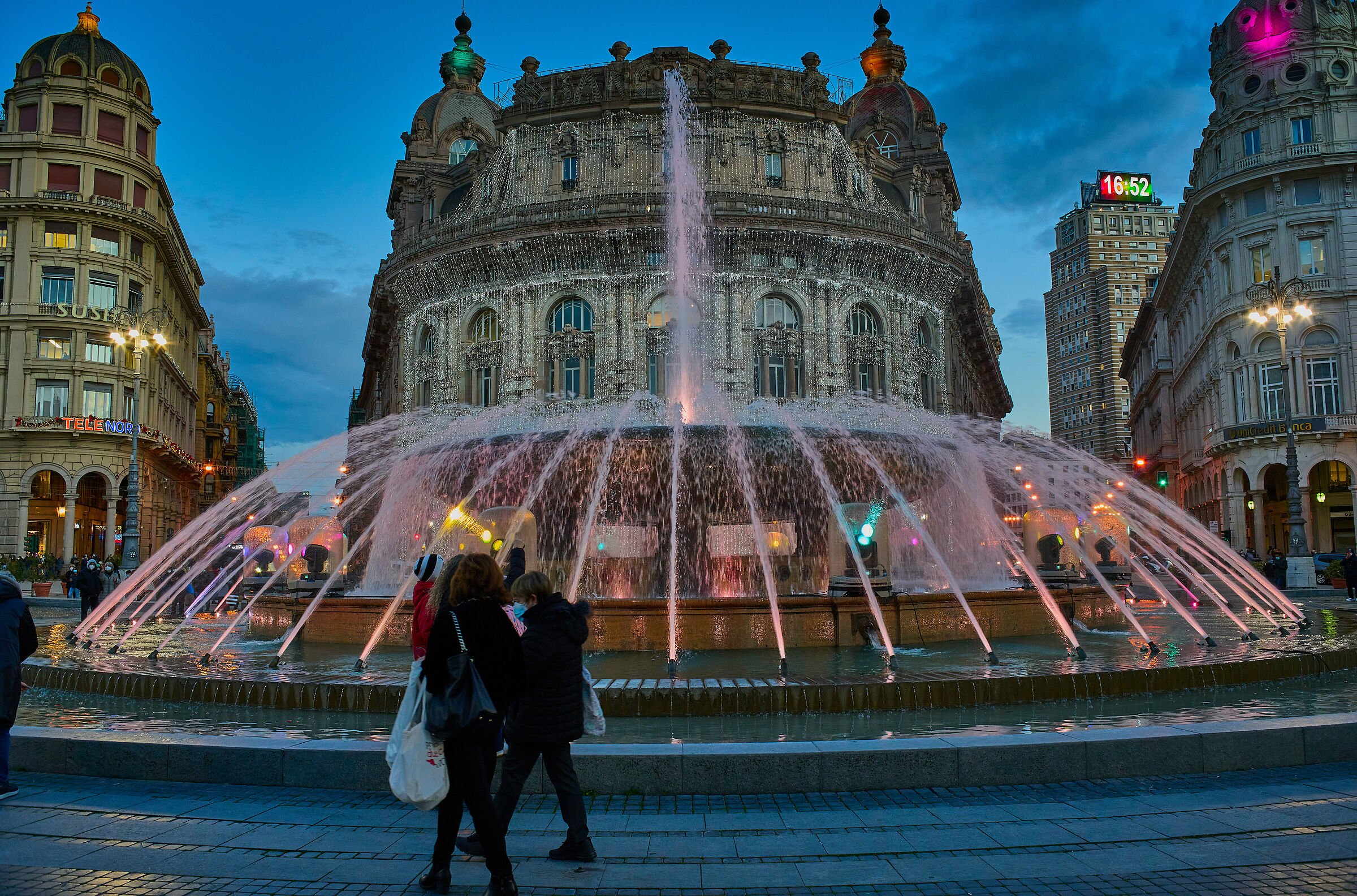 Piazza De Ferrari - la fontana