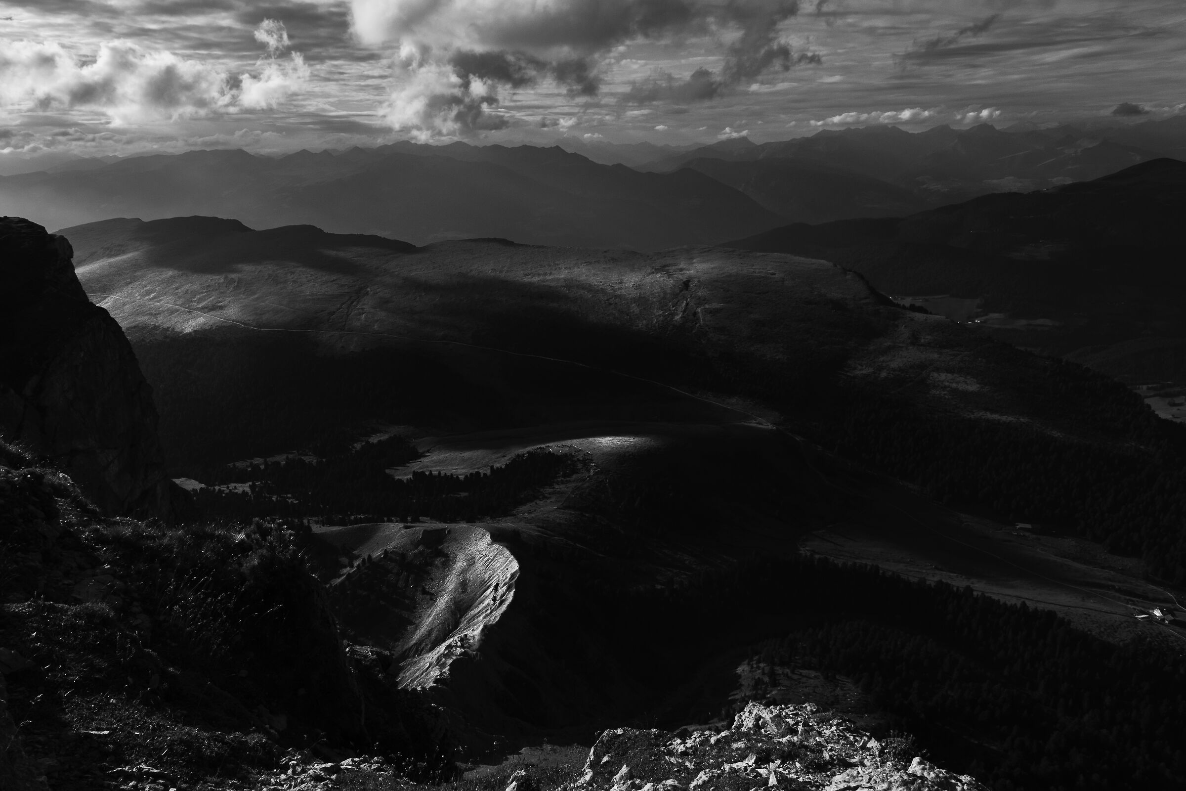 Lights and shadows from the Seceda