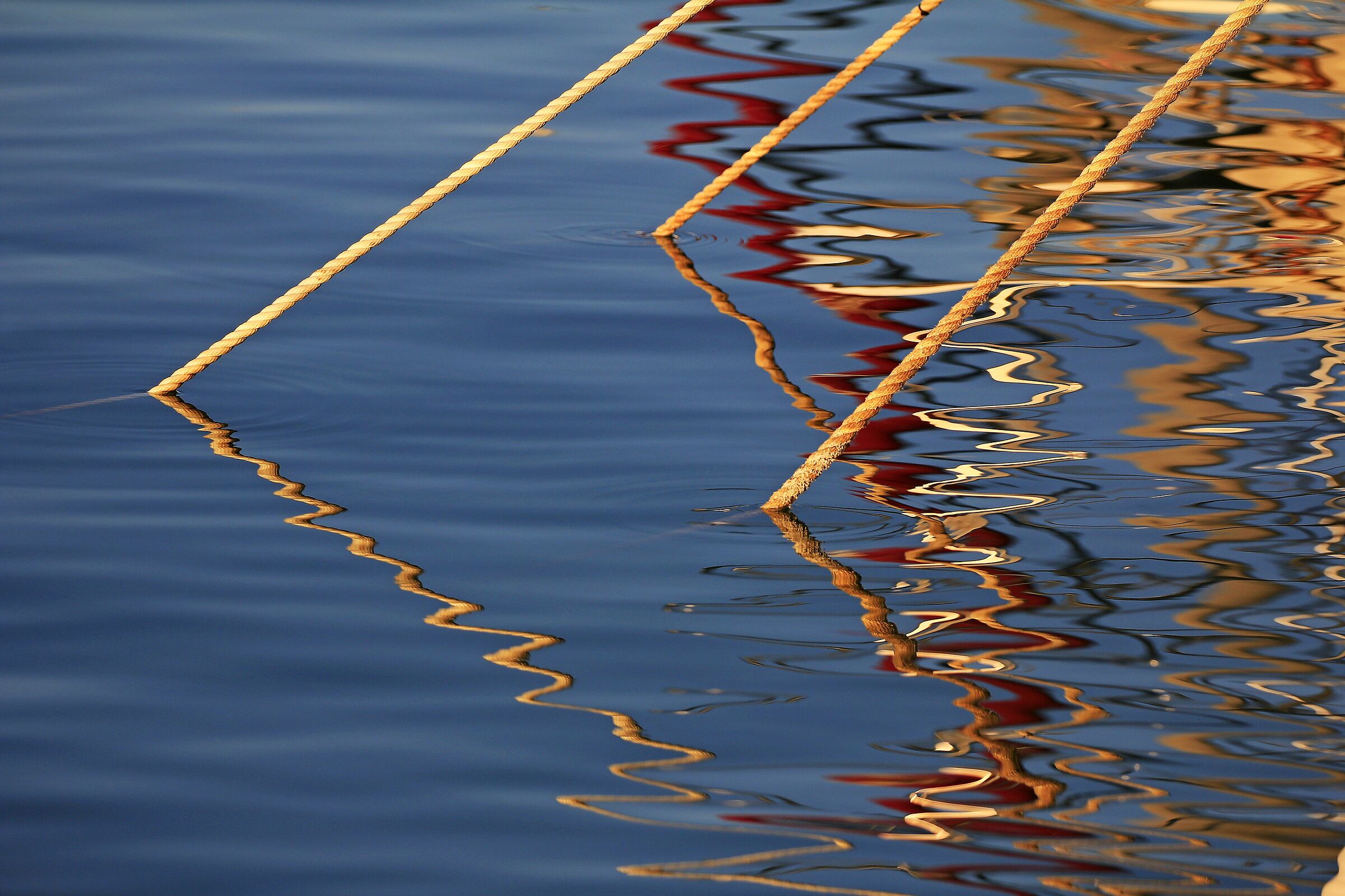 Reflections between the rope