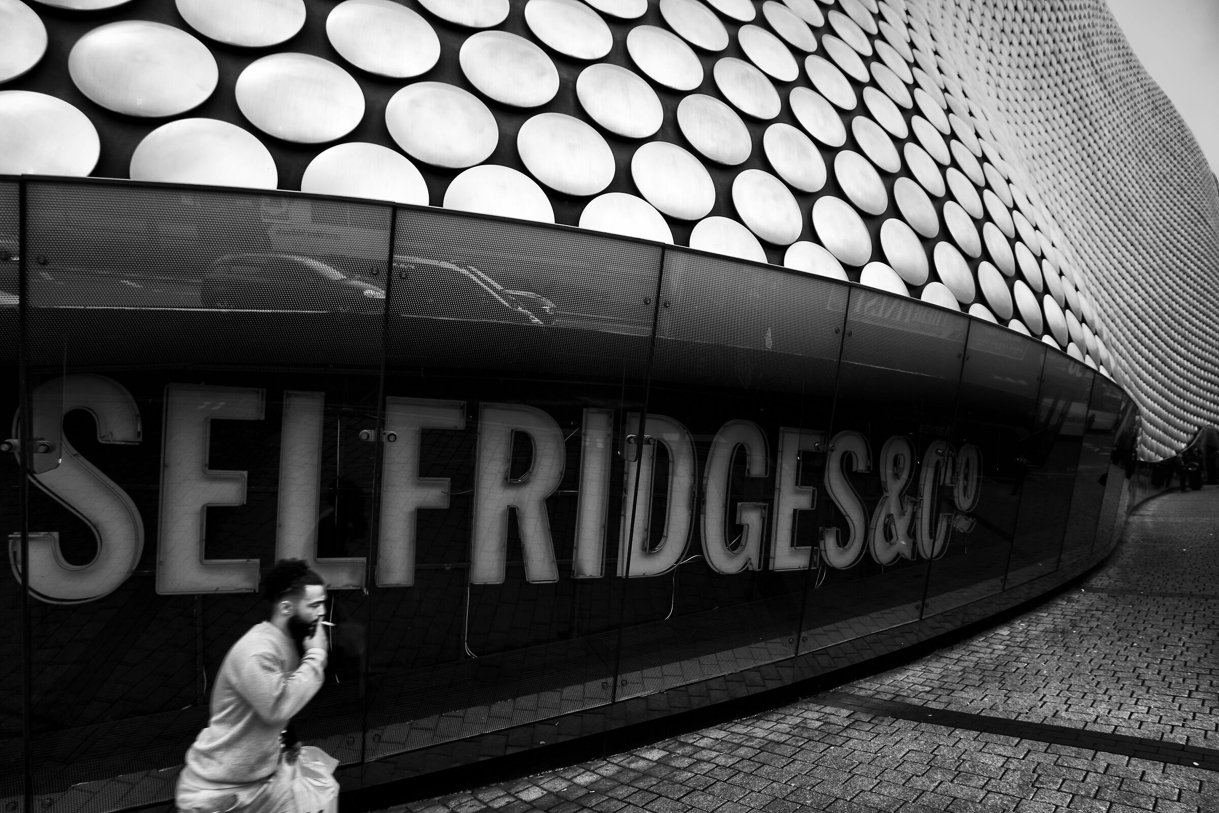 Selfridges & C 1