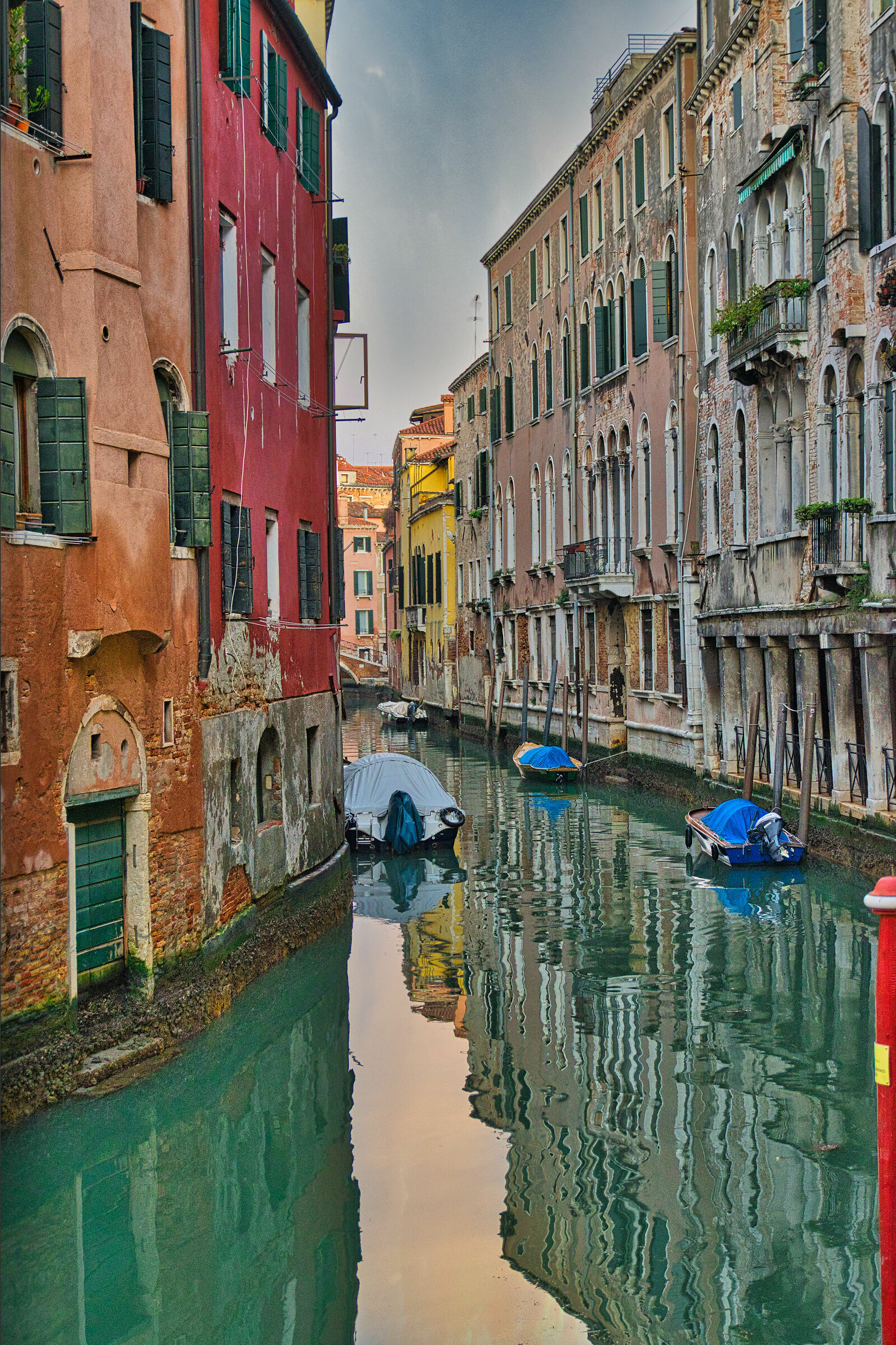 riflessi al tramonto