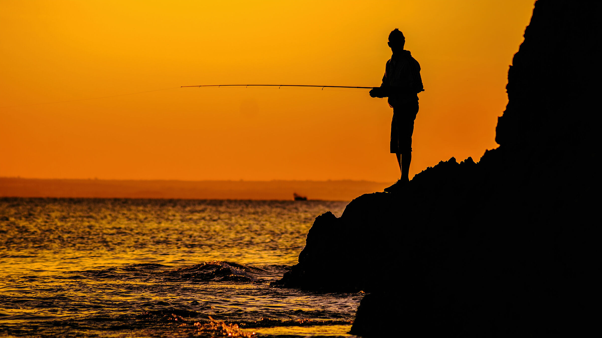 Più aggrovigliata è la lenza, più pesci...