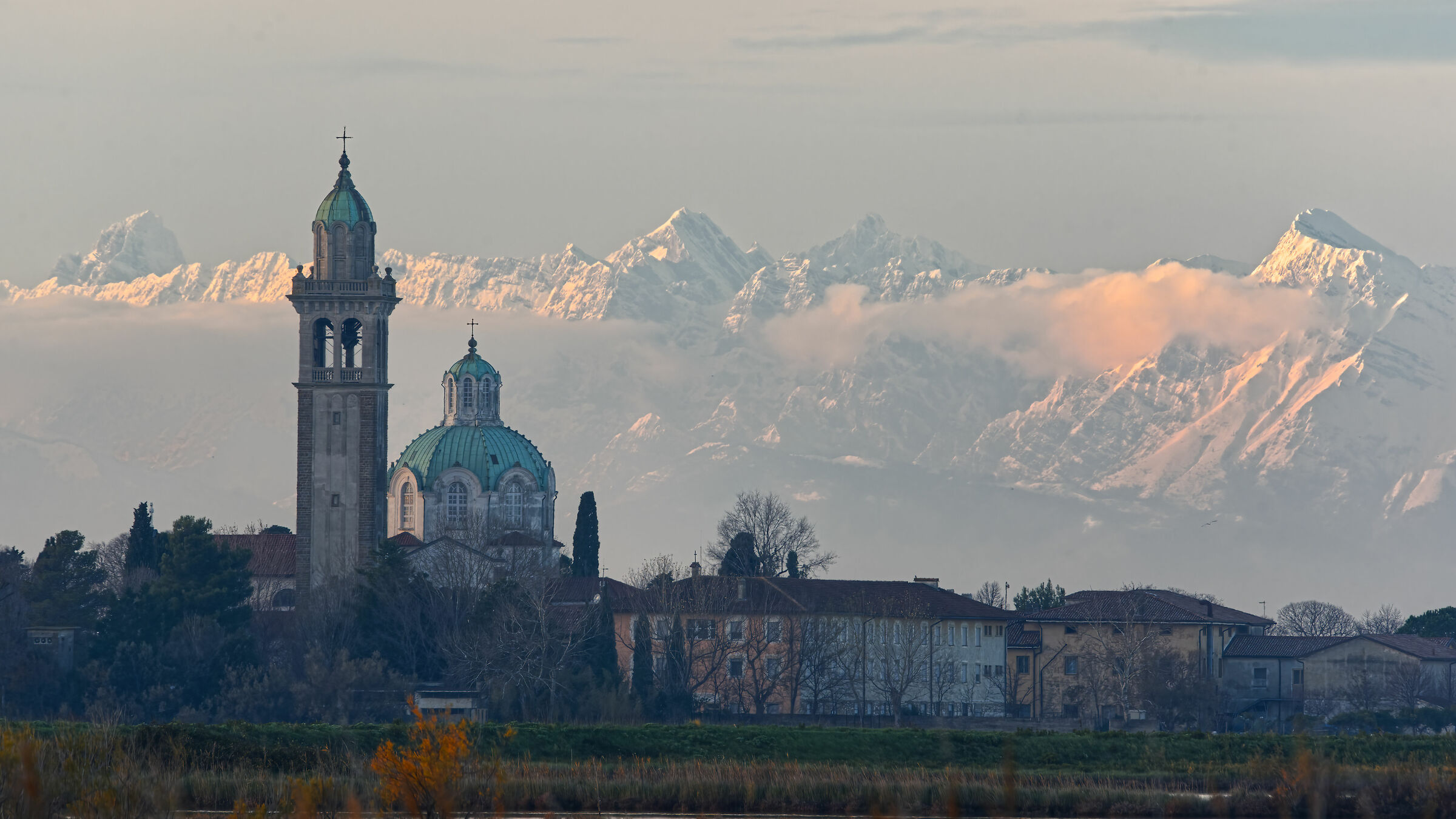 Seas and Mountains 2