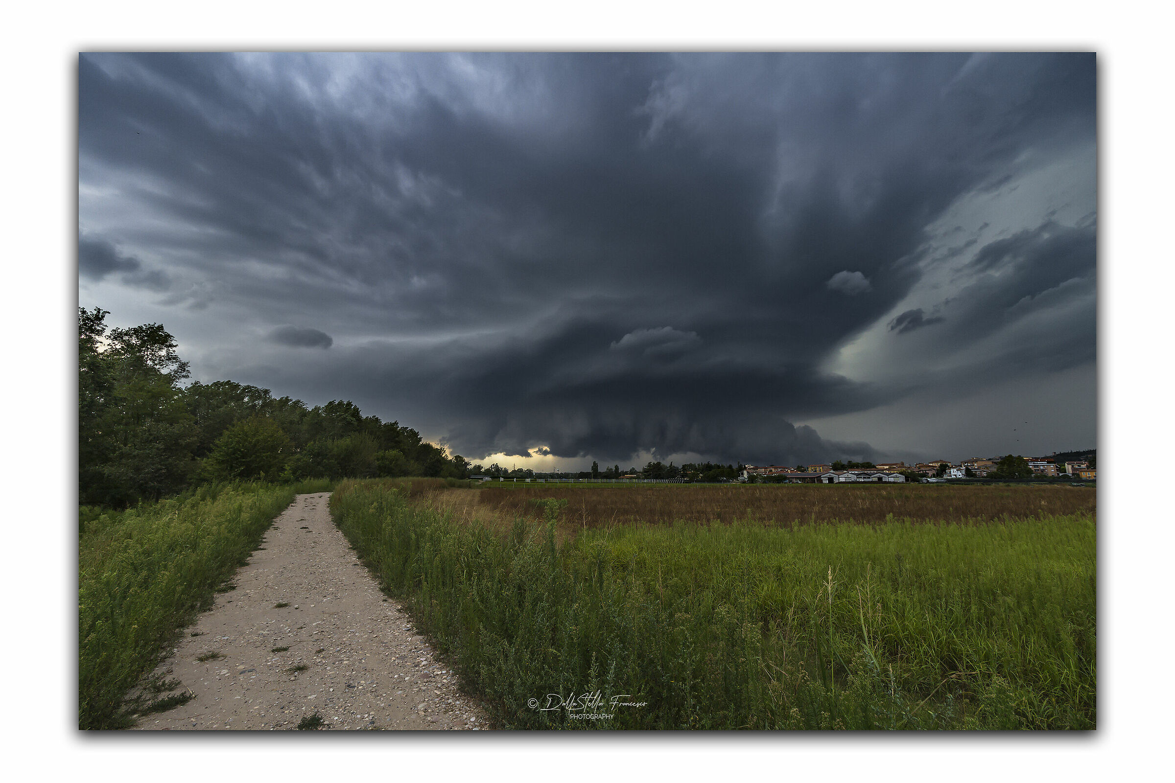 Mesocyclone approaching