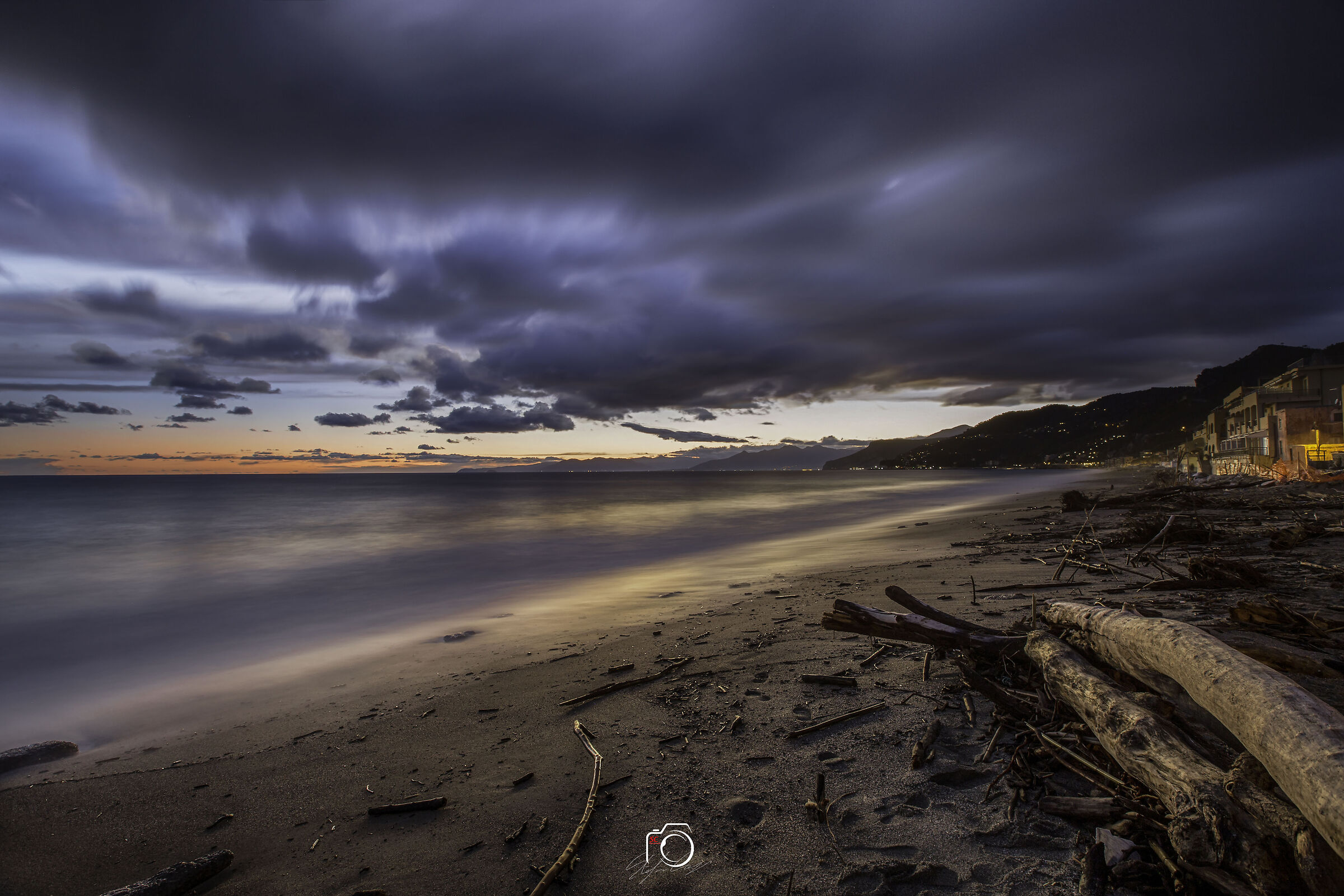 Winter sunset in Varigotti