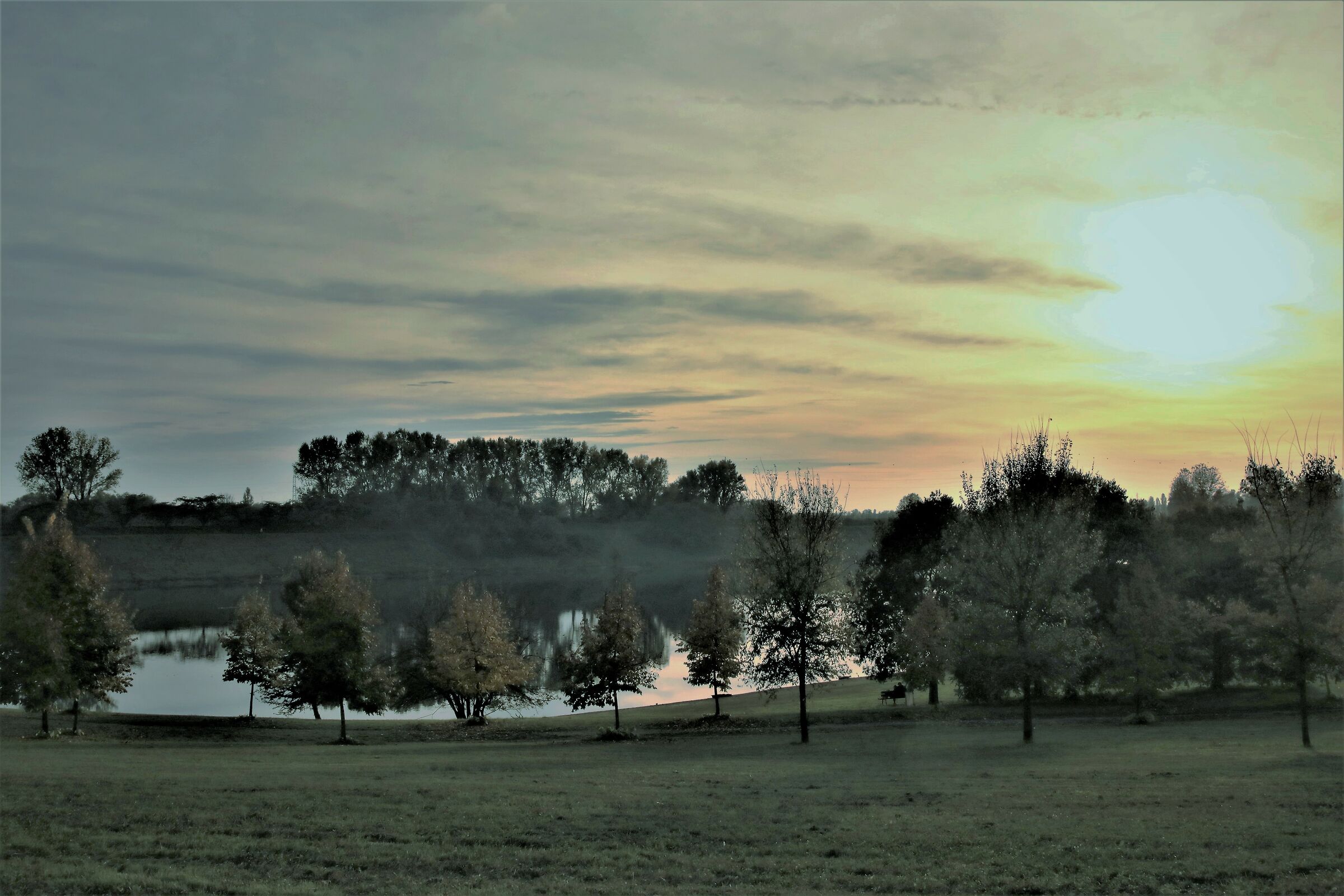 Aspettando il tramonto al parco Increa