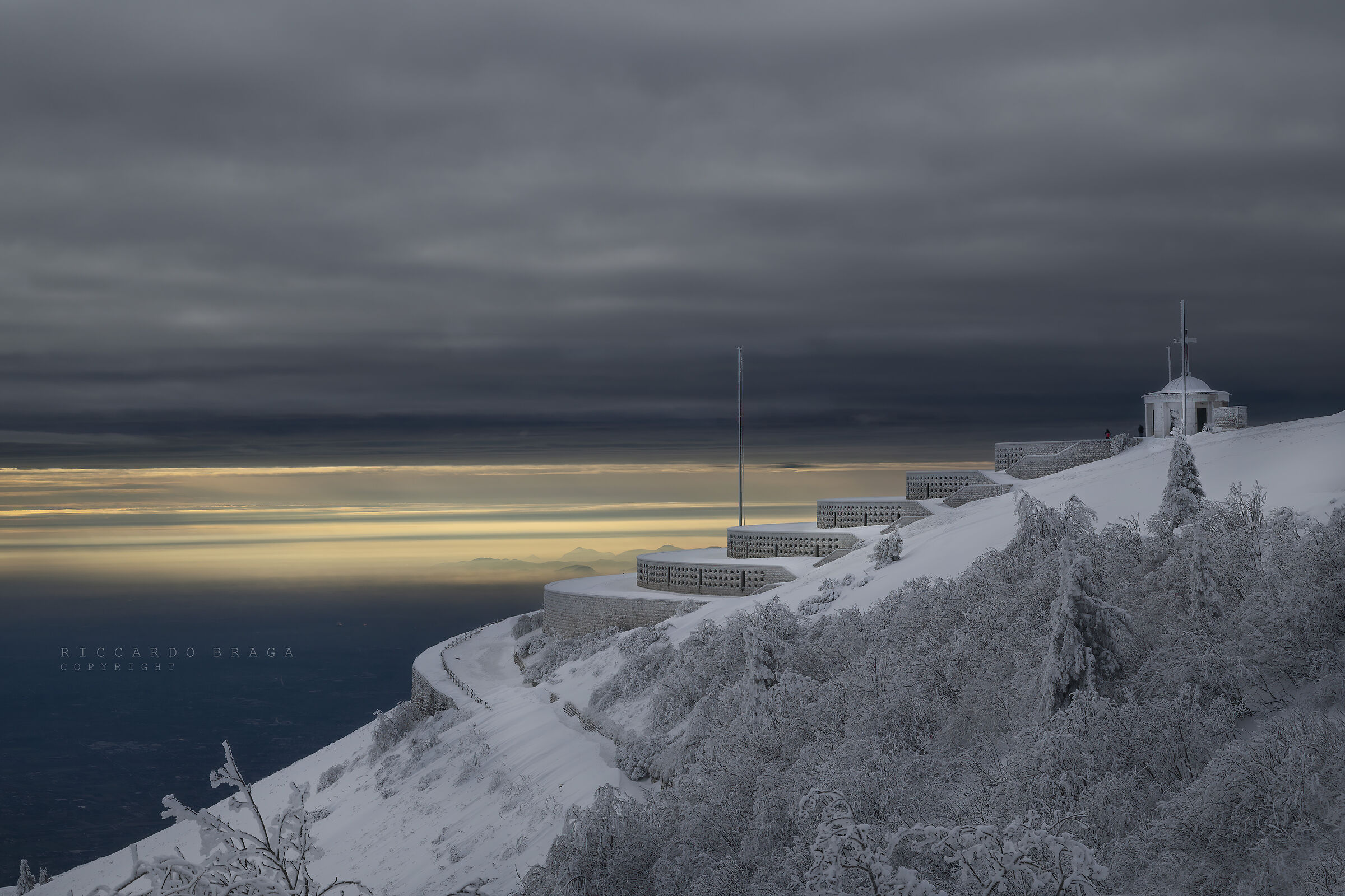 Cima Grappa-Sacrario Militare