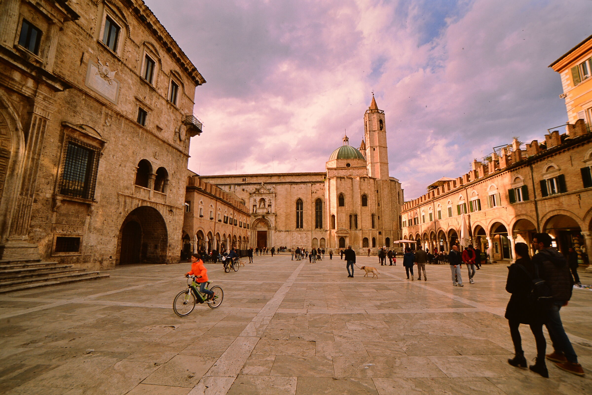 Ascoli Piceno_Piazza del Popolo