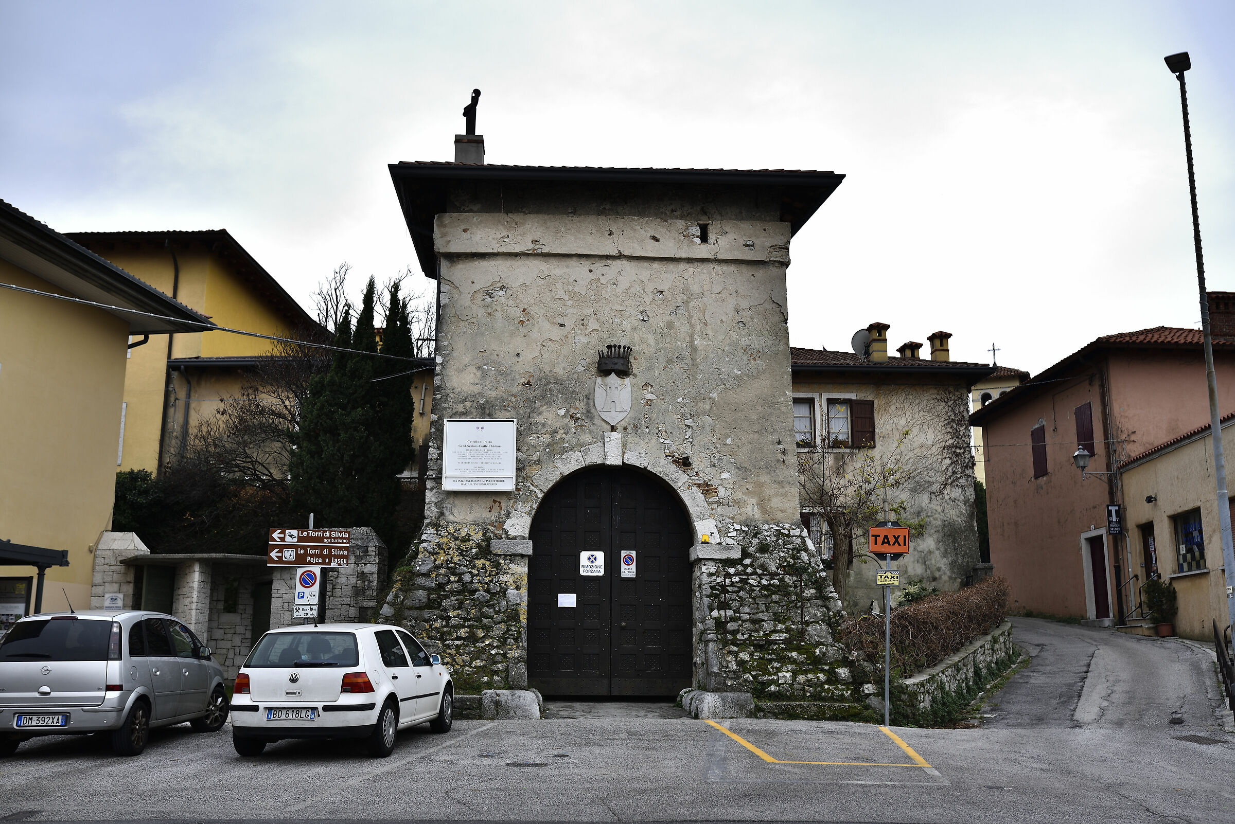 Ingresso al Castello
