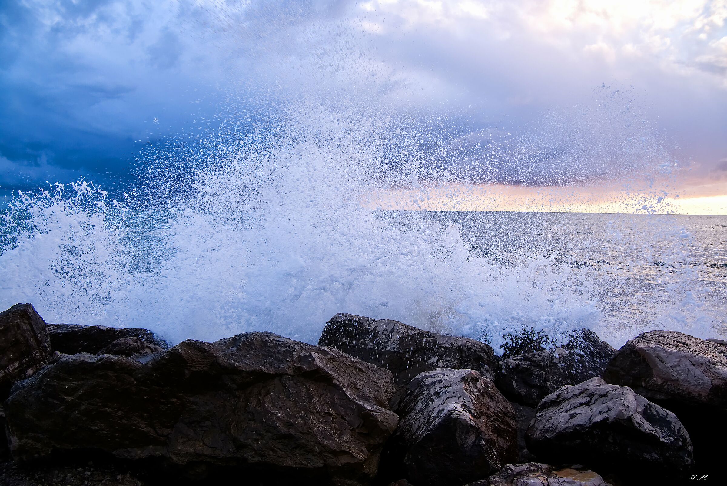 Onde (before a shower)