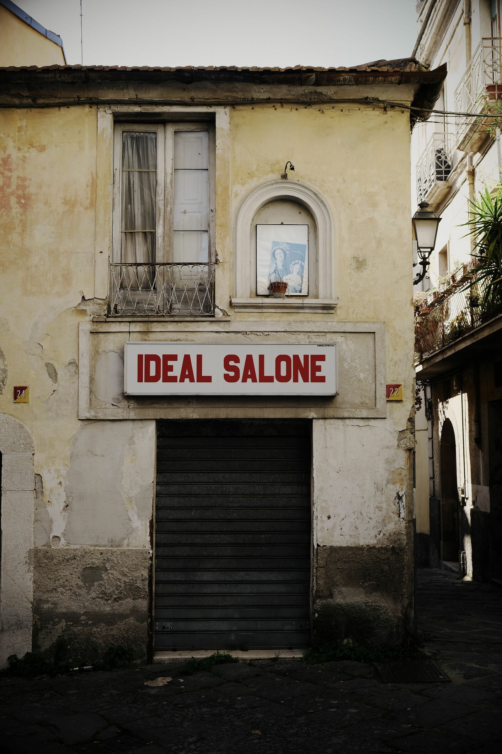 IDEAL SALON