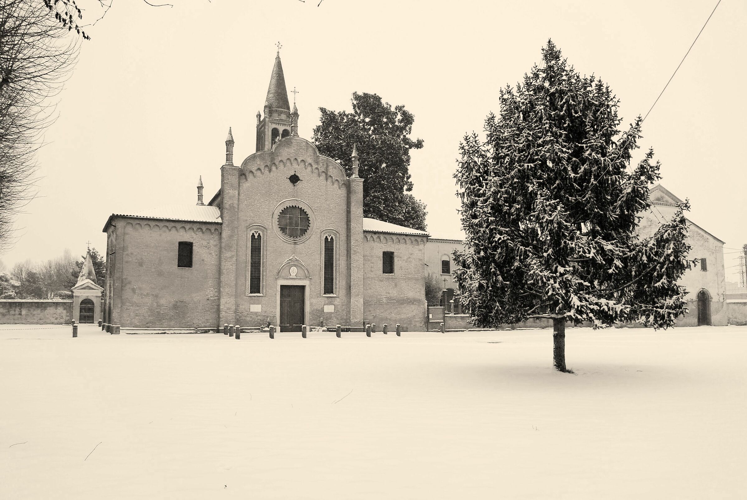 Tresto sotto la neve