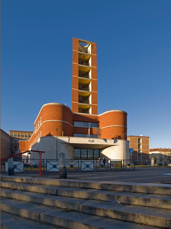 Asti....agenzia delle entrate.....