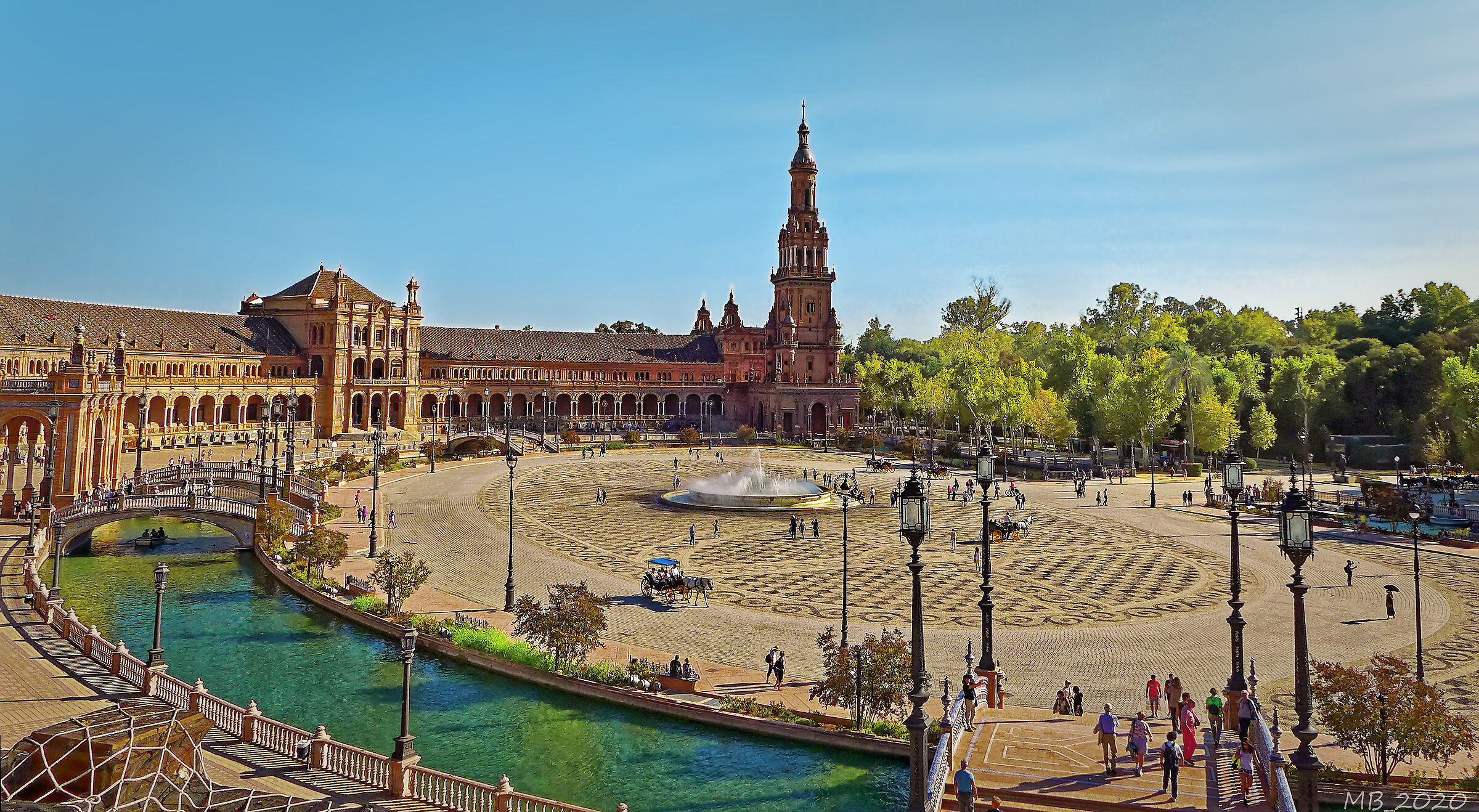Plaza de Espana, Esad