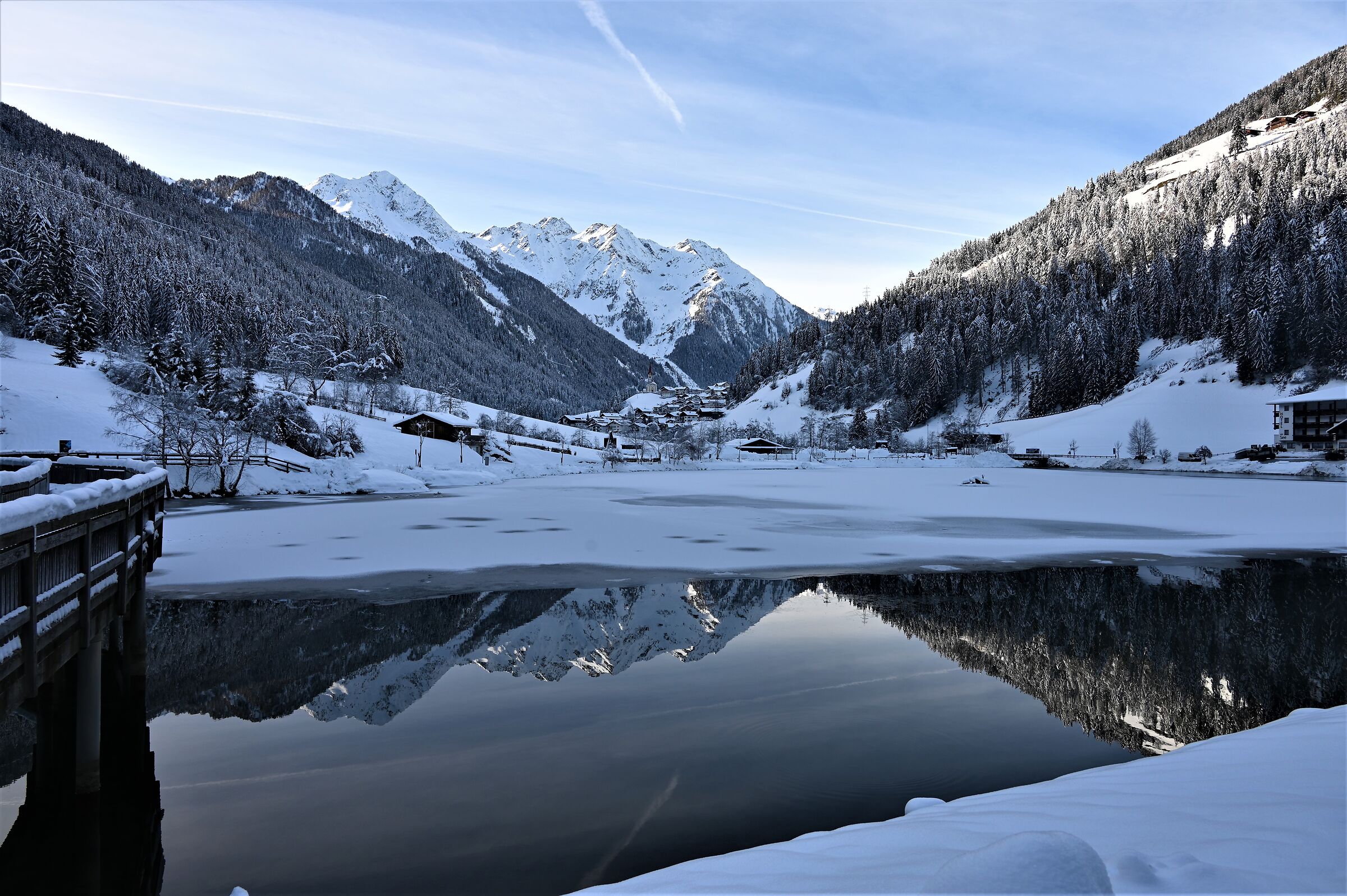 Shadows and lights of a particular Winter 2020