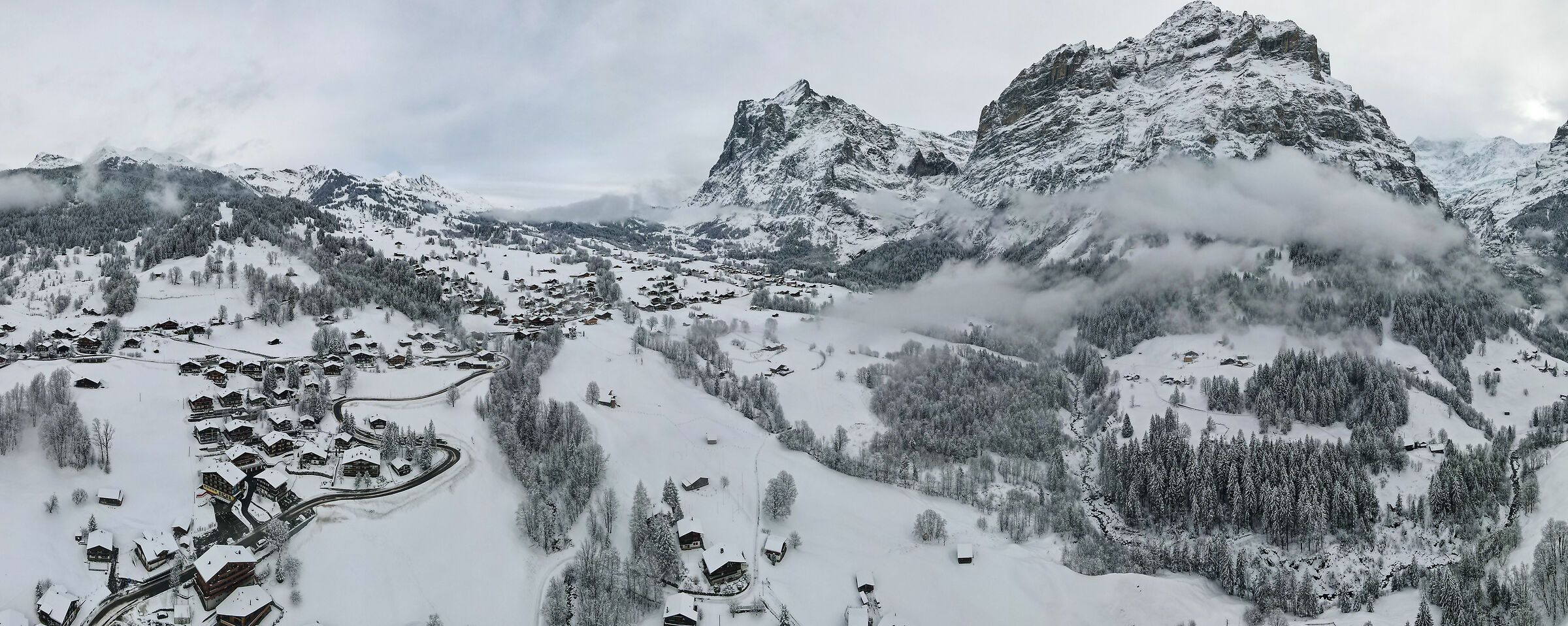 Grindelwald panorama under the snow